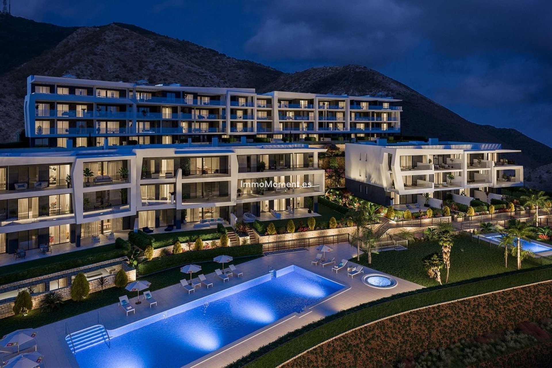 Resale - Apartment - Fuengirola - Higueron