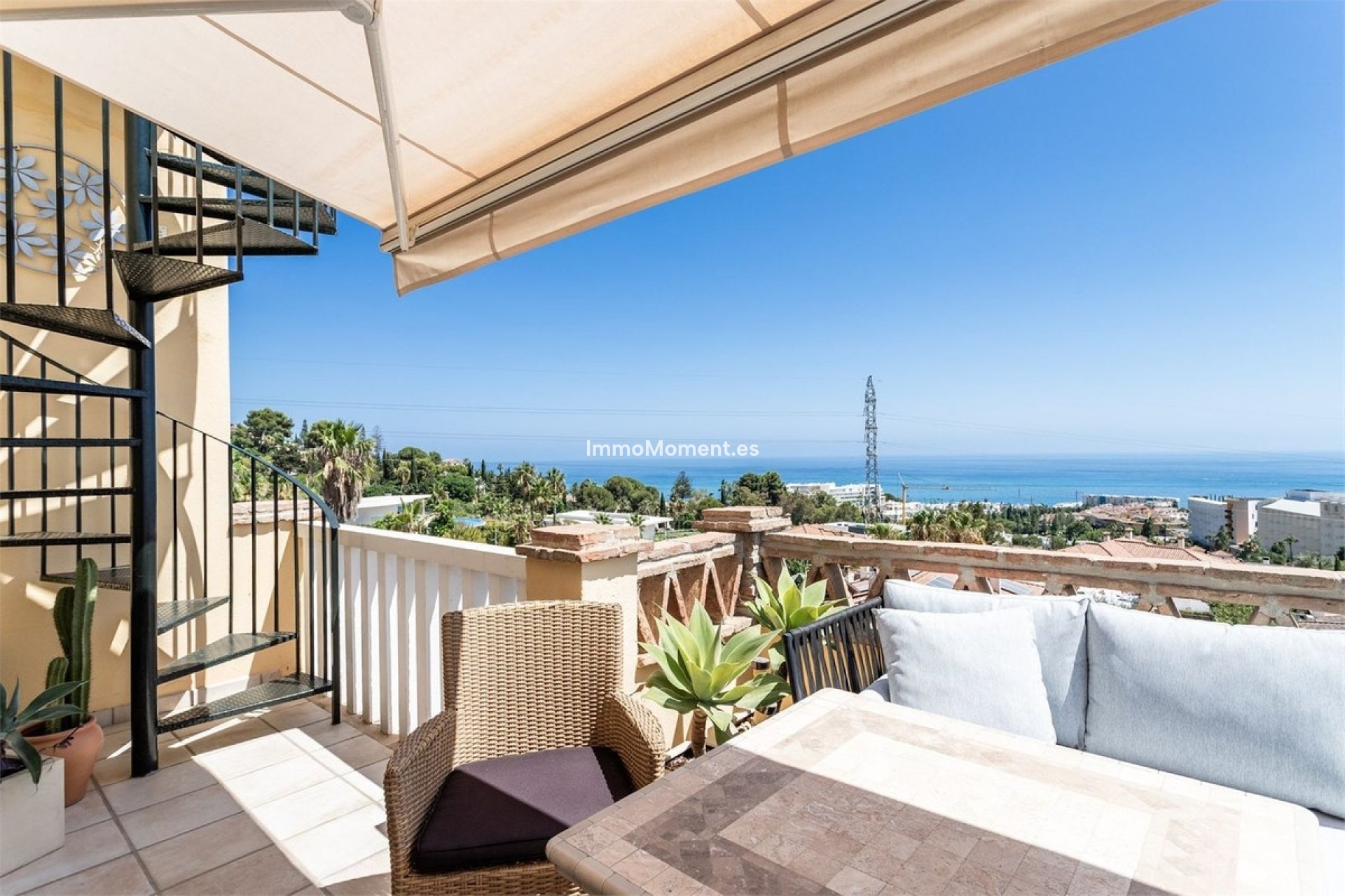 Resale - Apartment - Fuengirola - Higueron