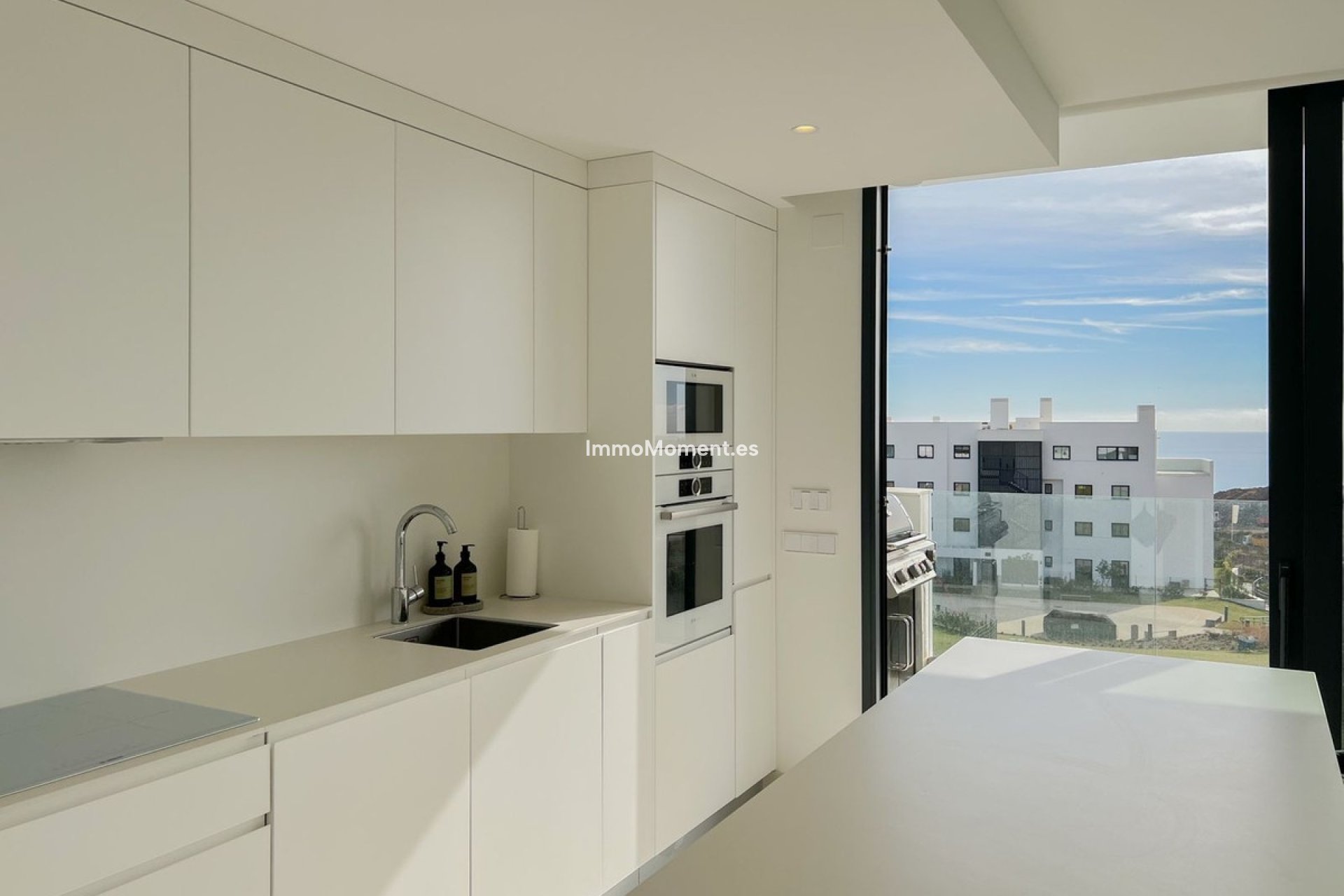 Resale - Apartment - Fuengirola - Higueron