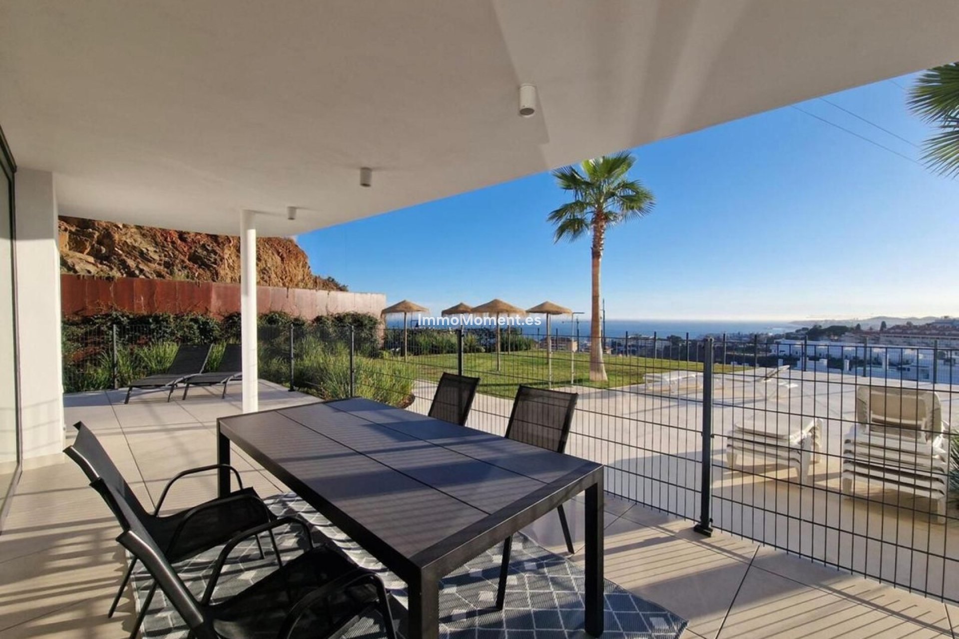 Resale - Apartment - Fuengirola - Higueron