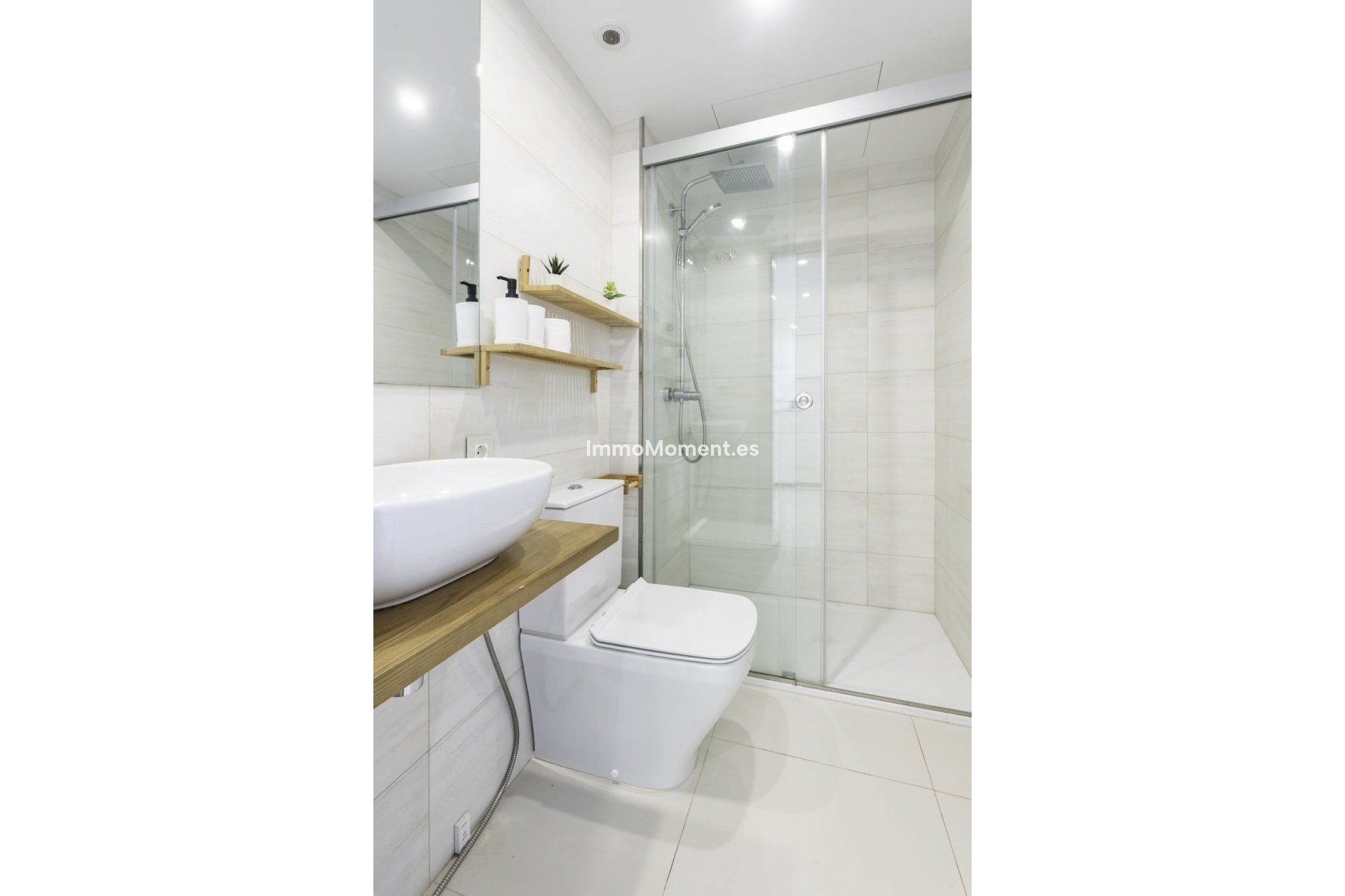 Resale - Apartment - Fuengirola - Higueron