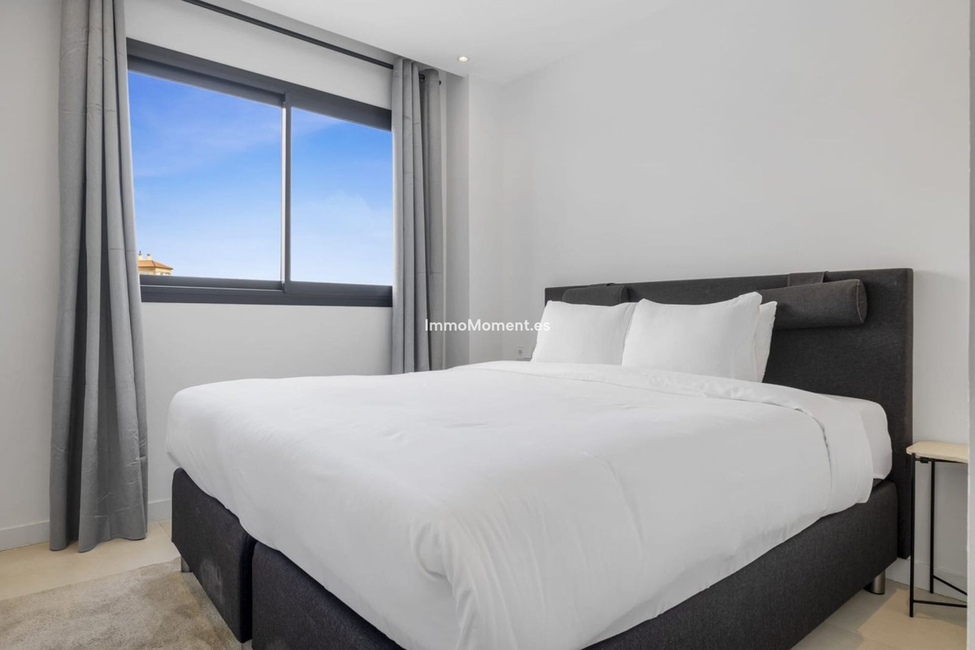 Resale - Apartment - Fuengirola - Higueron