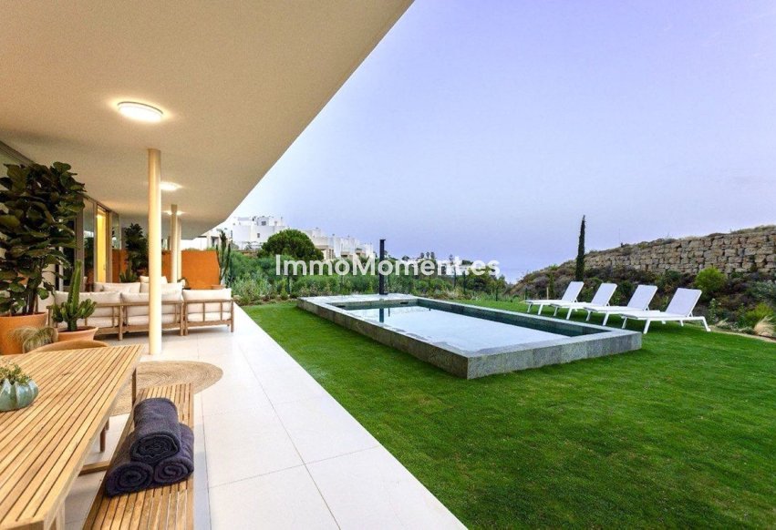 Resale - Apartment - Fuengirola - Higueron