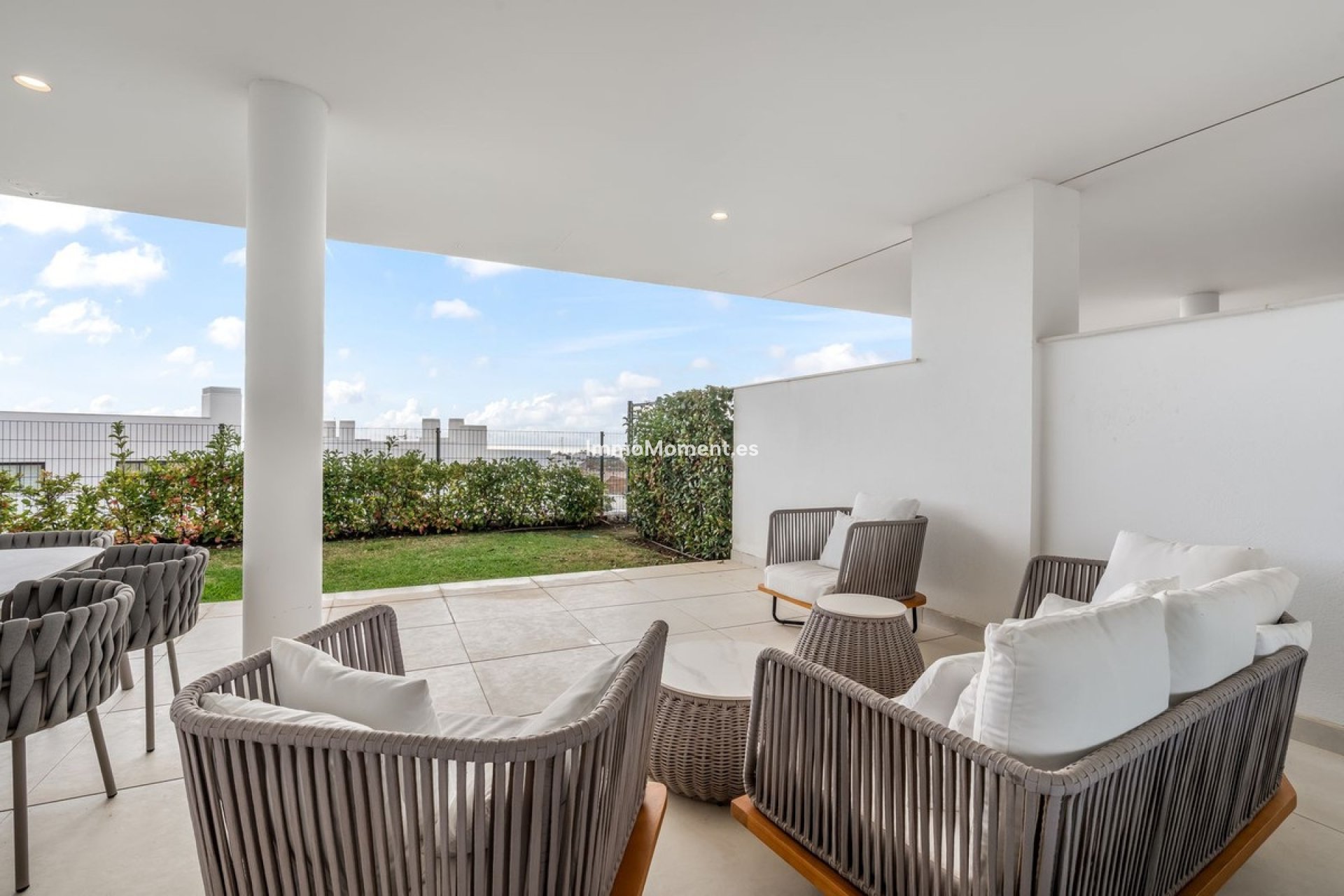 Resale - Apartment - Fuengirola - Higueron