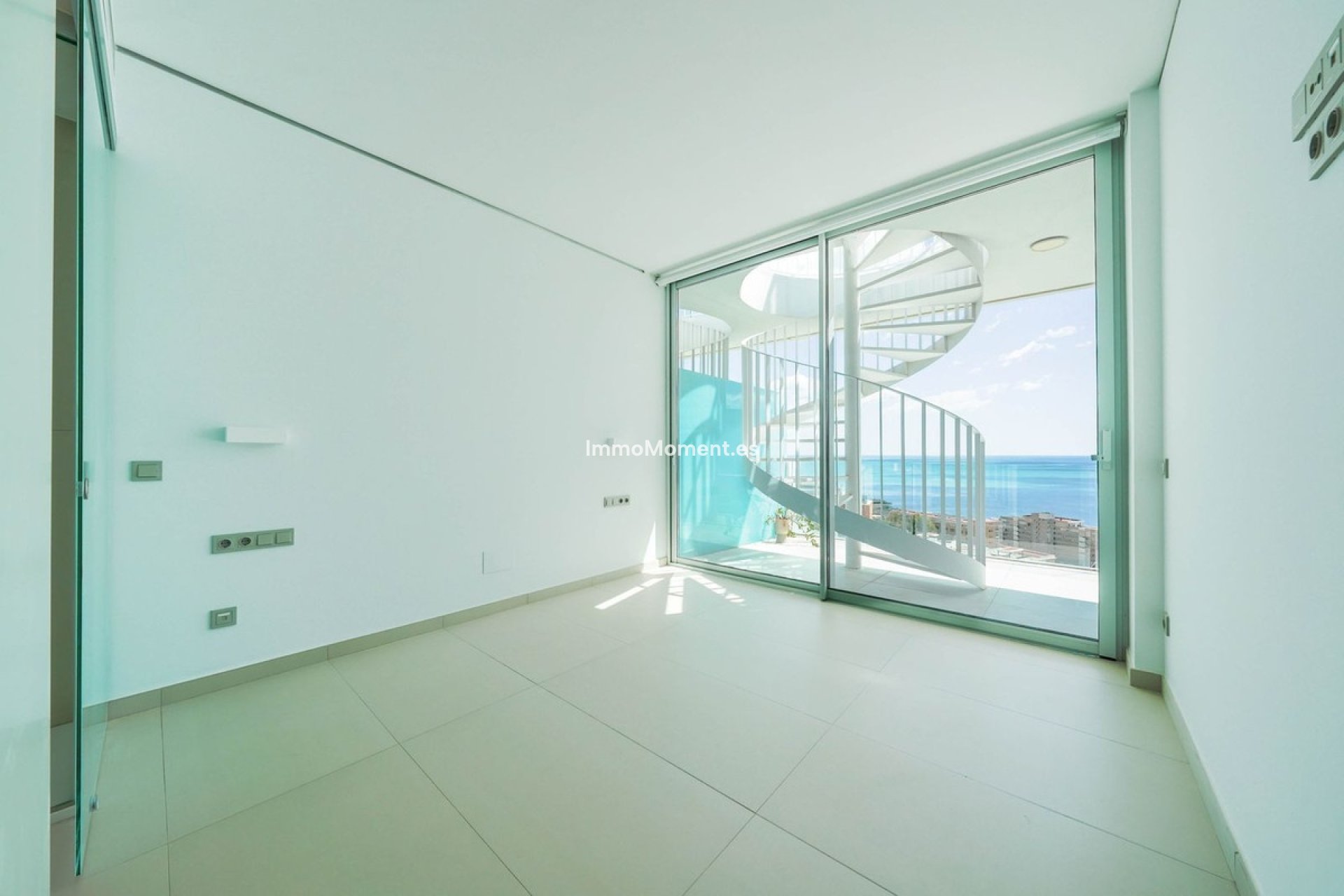 Resale - Apartment - Fuengirola - Higueron