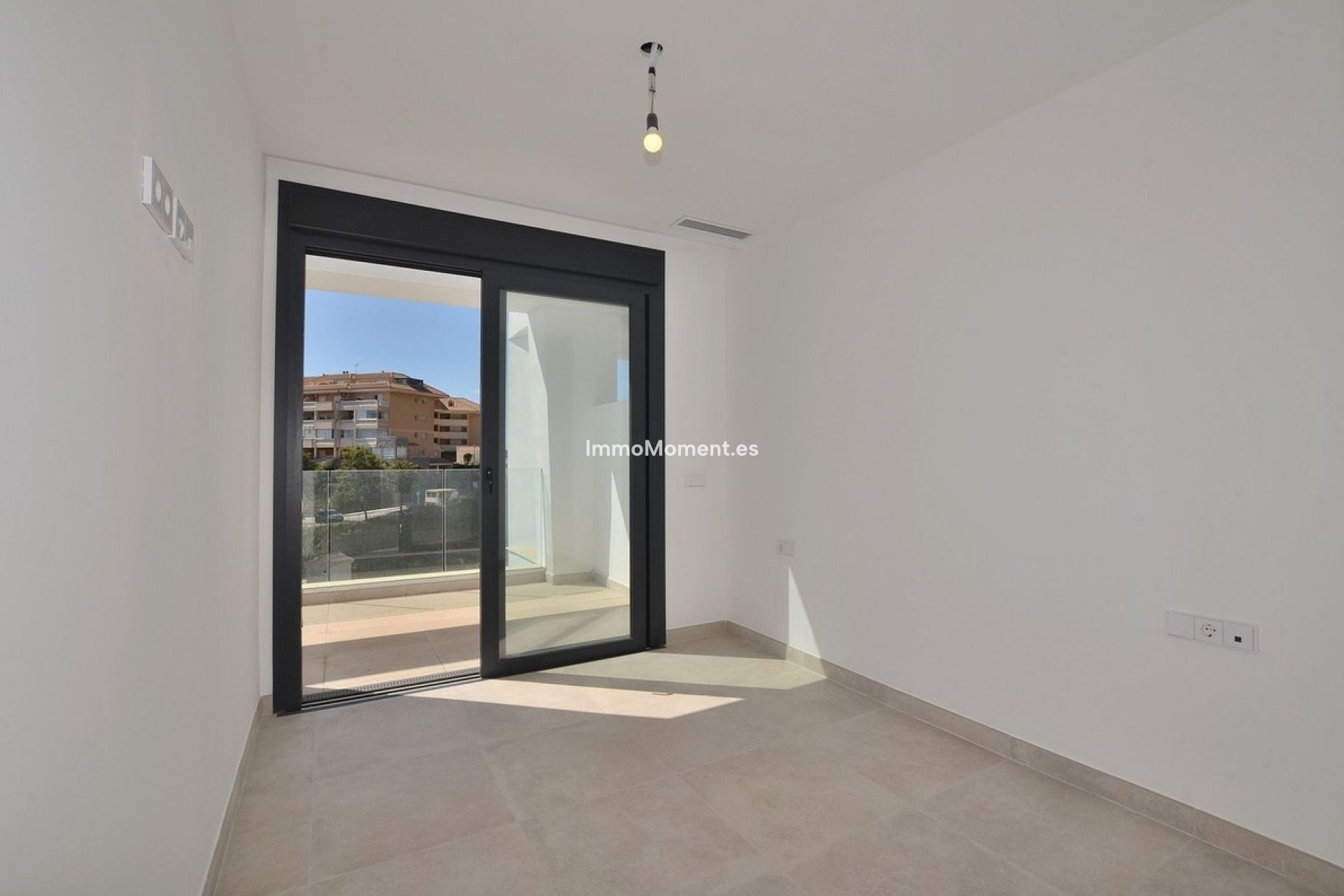 Resale - Apartment - Fuengirola - Higueron