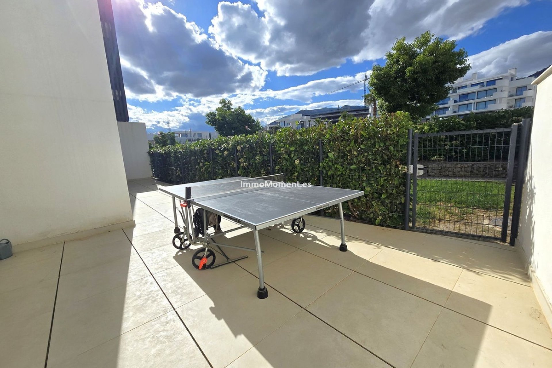 Resale - Apartment - Fuengirola - Higueron