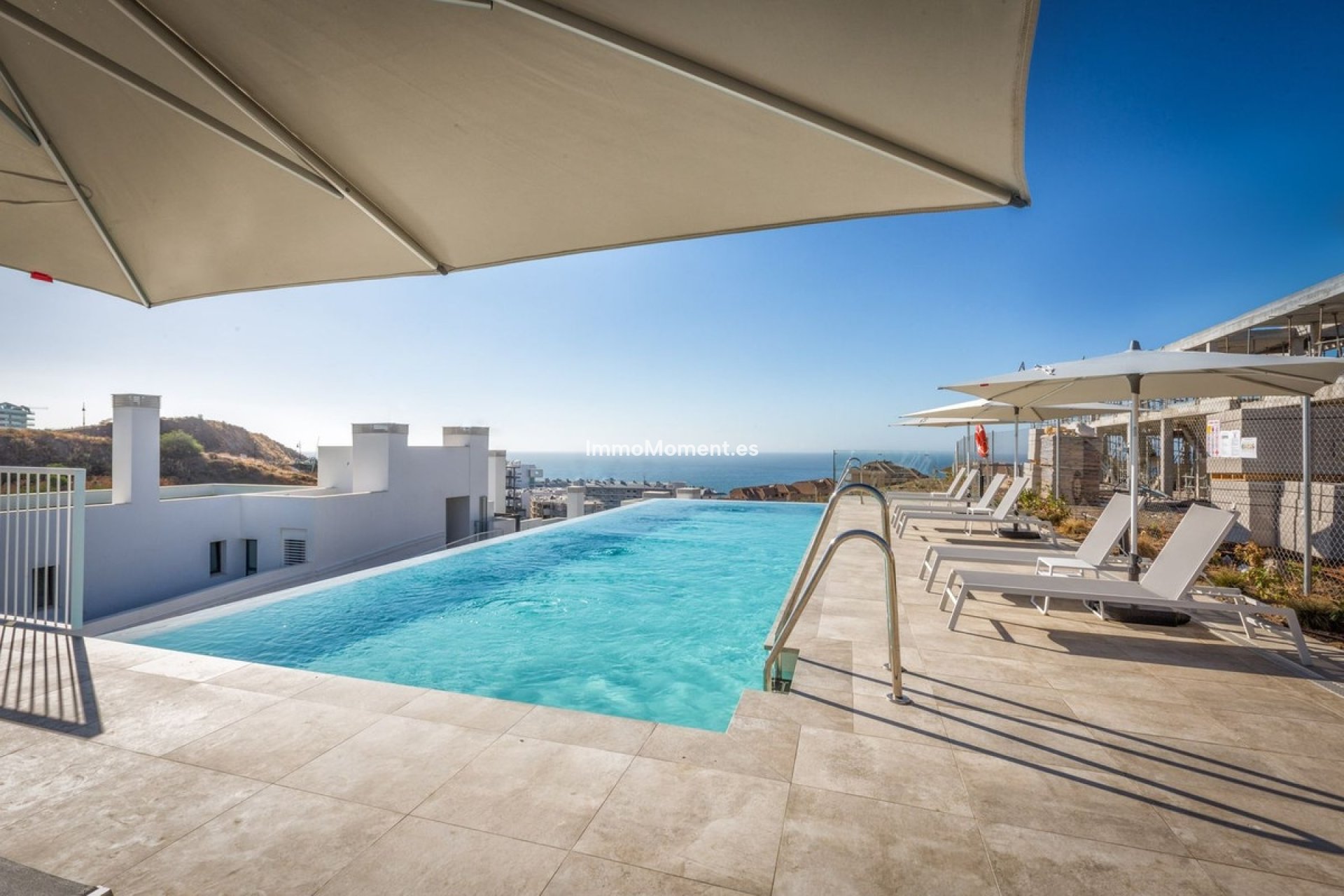 Resale - Apartment - Fuengirola - Higueron