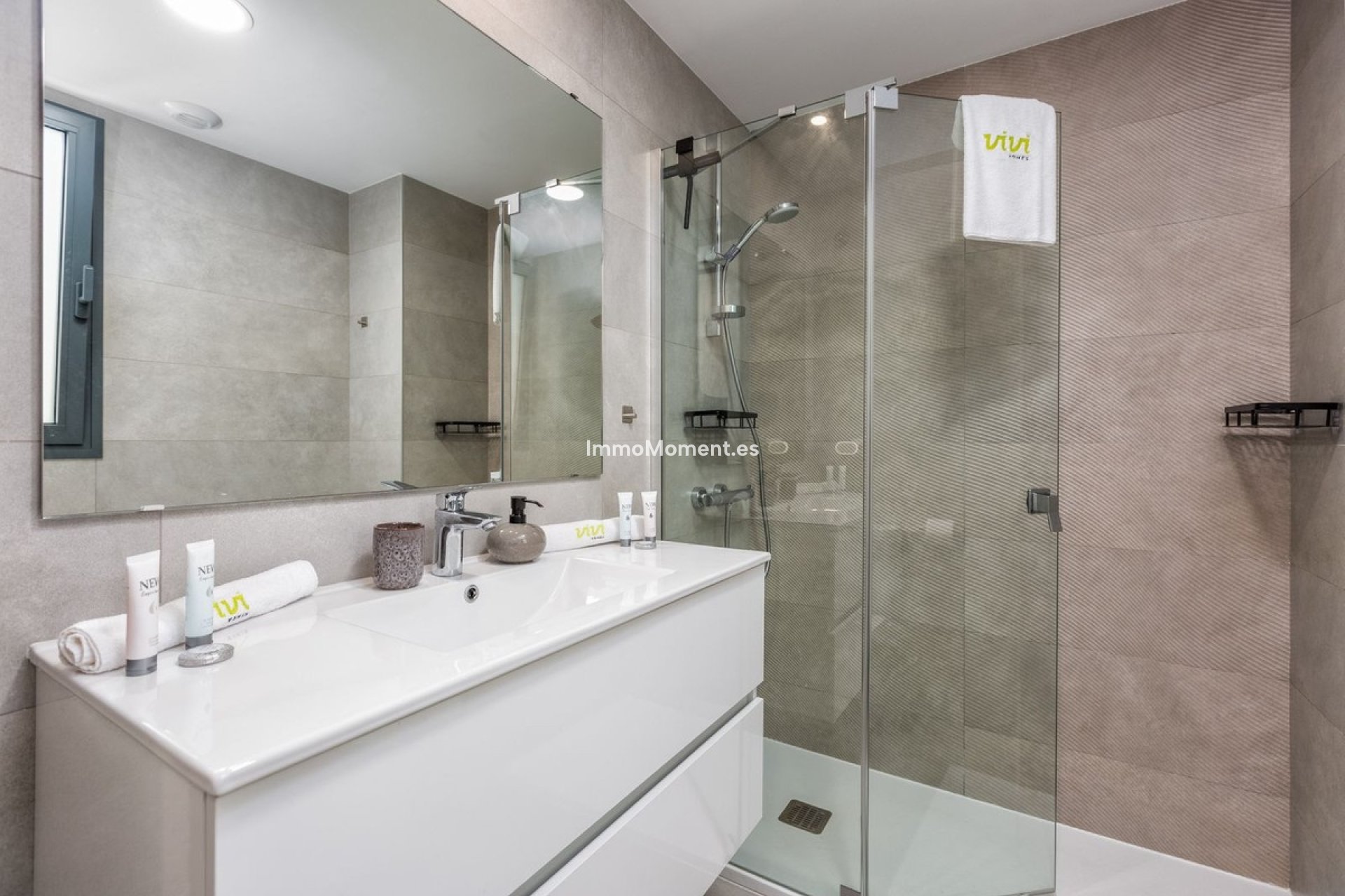 Resale - Apartment - Fuengirola - Higueron