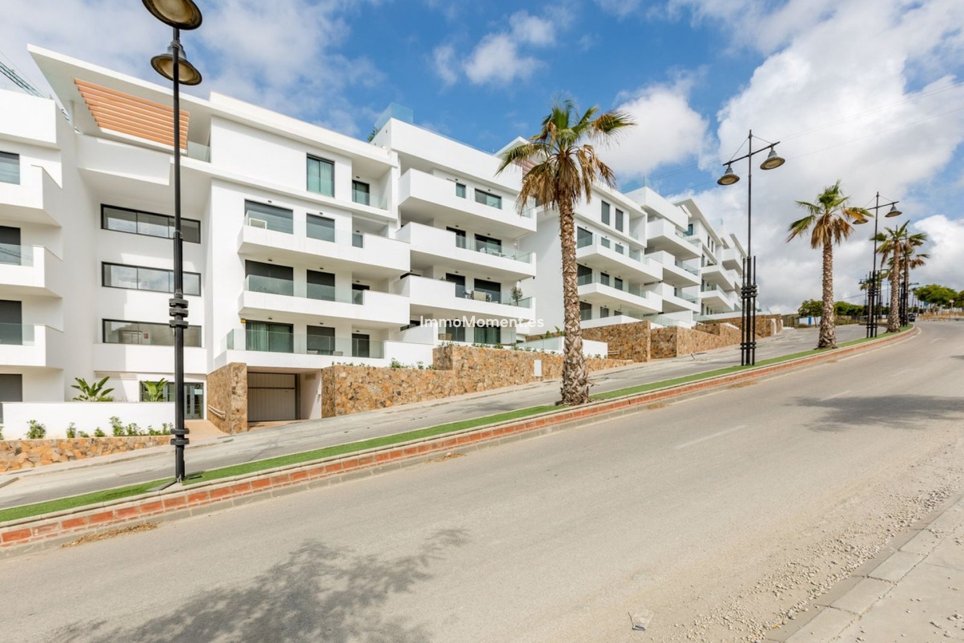 Resale - Apartment - Fuengirola - Higueron