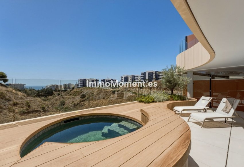 Resale - Apartment - Fuengirola - Higueron