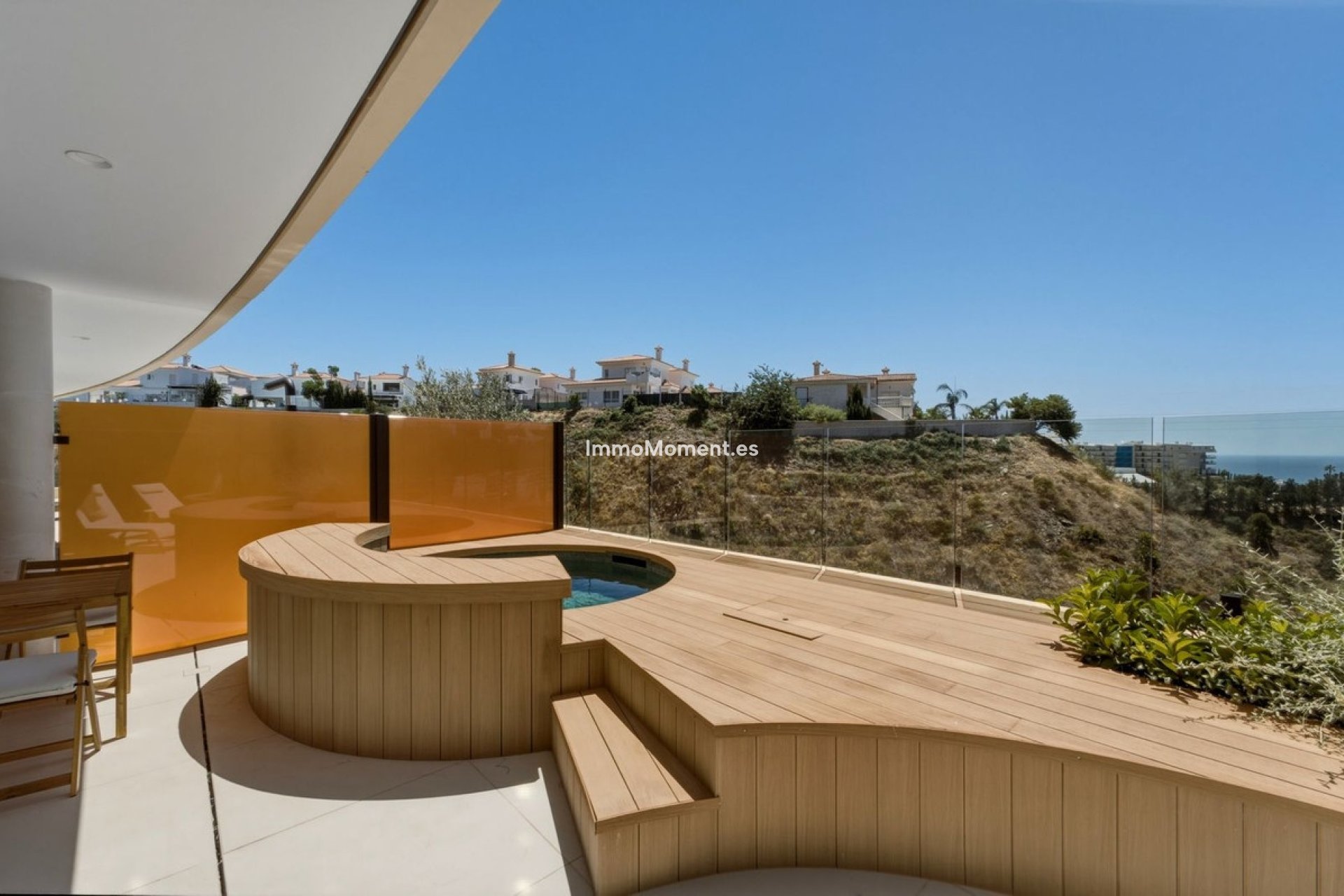 Resale - Apartment - Fuengirola - Higueron