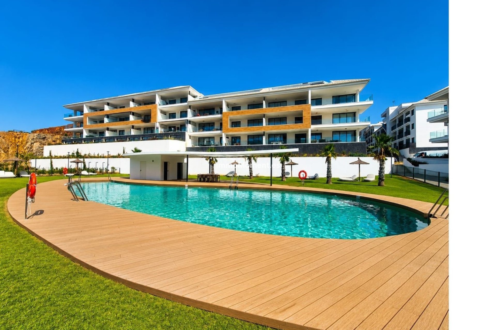 Resale - Apartment - Fuengirola - Higueron