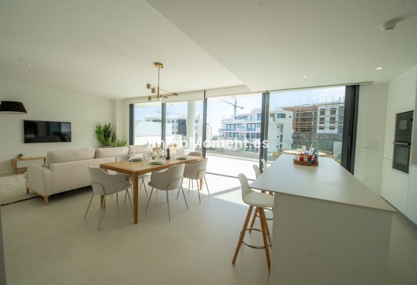 Resale - Apartment - Fuengirola - Higueron