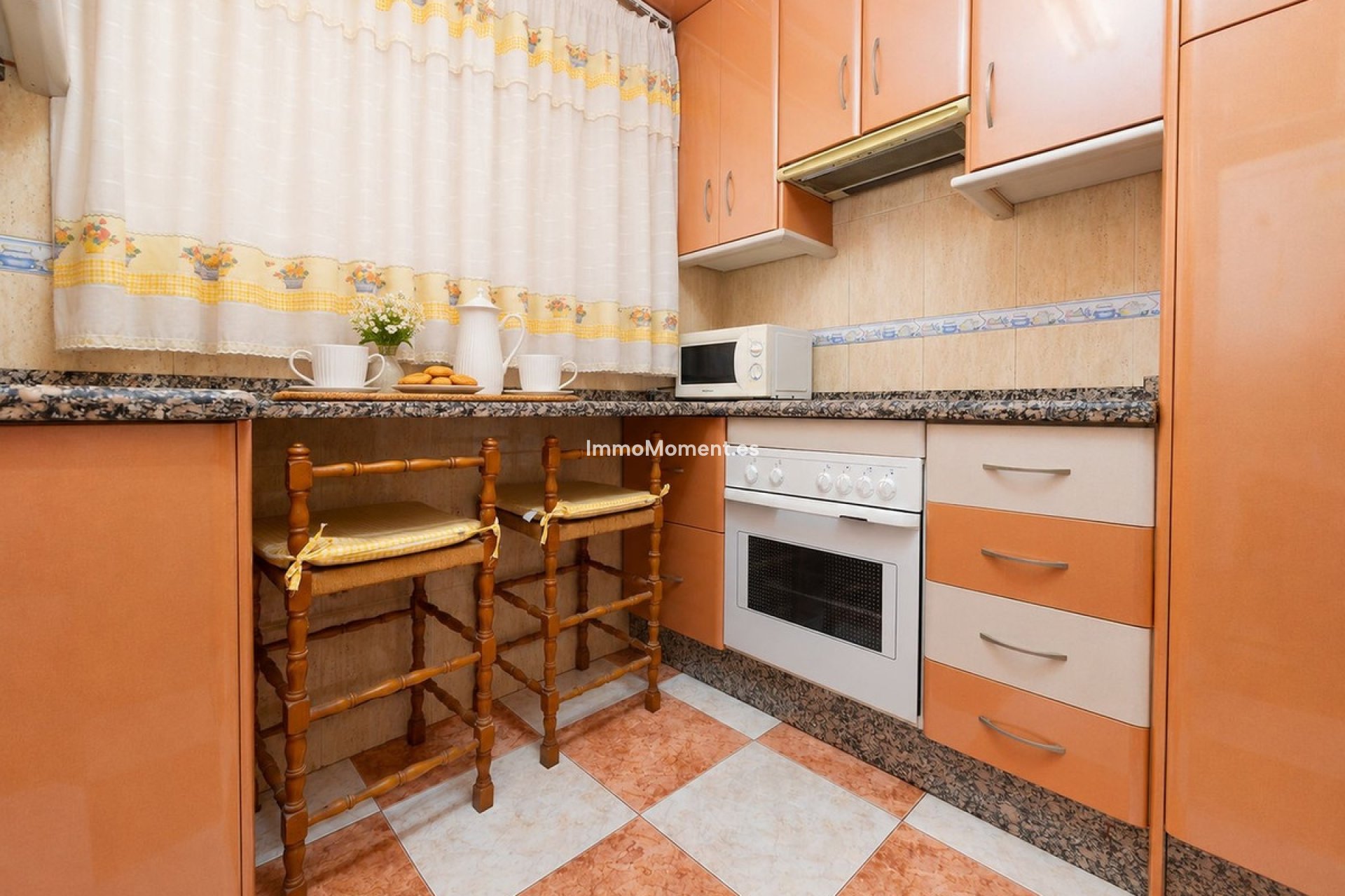 Resale - Apartment - Fuengirola - Los Boliches