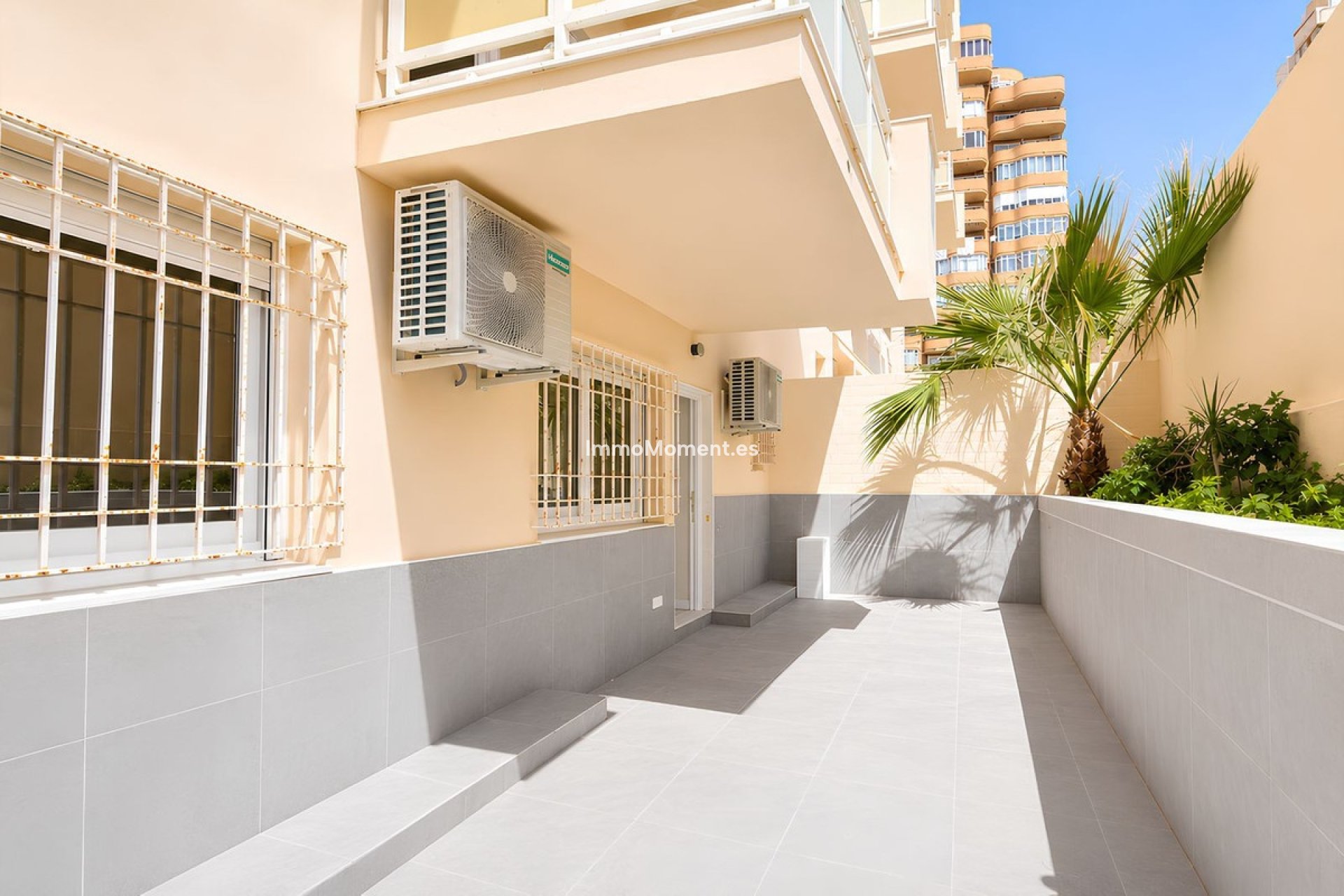 Resale - Apartment - Fuengirola - Los Boliches