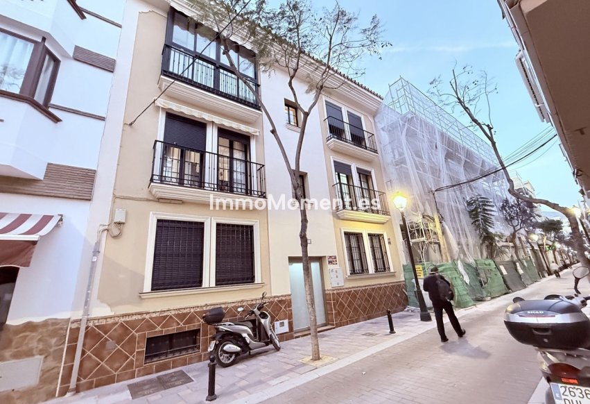 Resale - Apartment - Fuengirola - Los Boliches