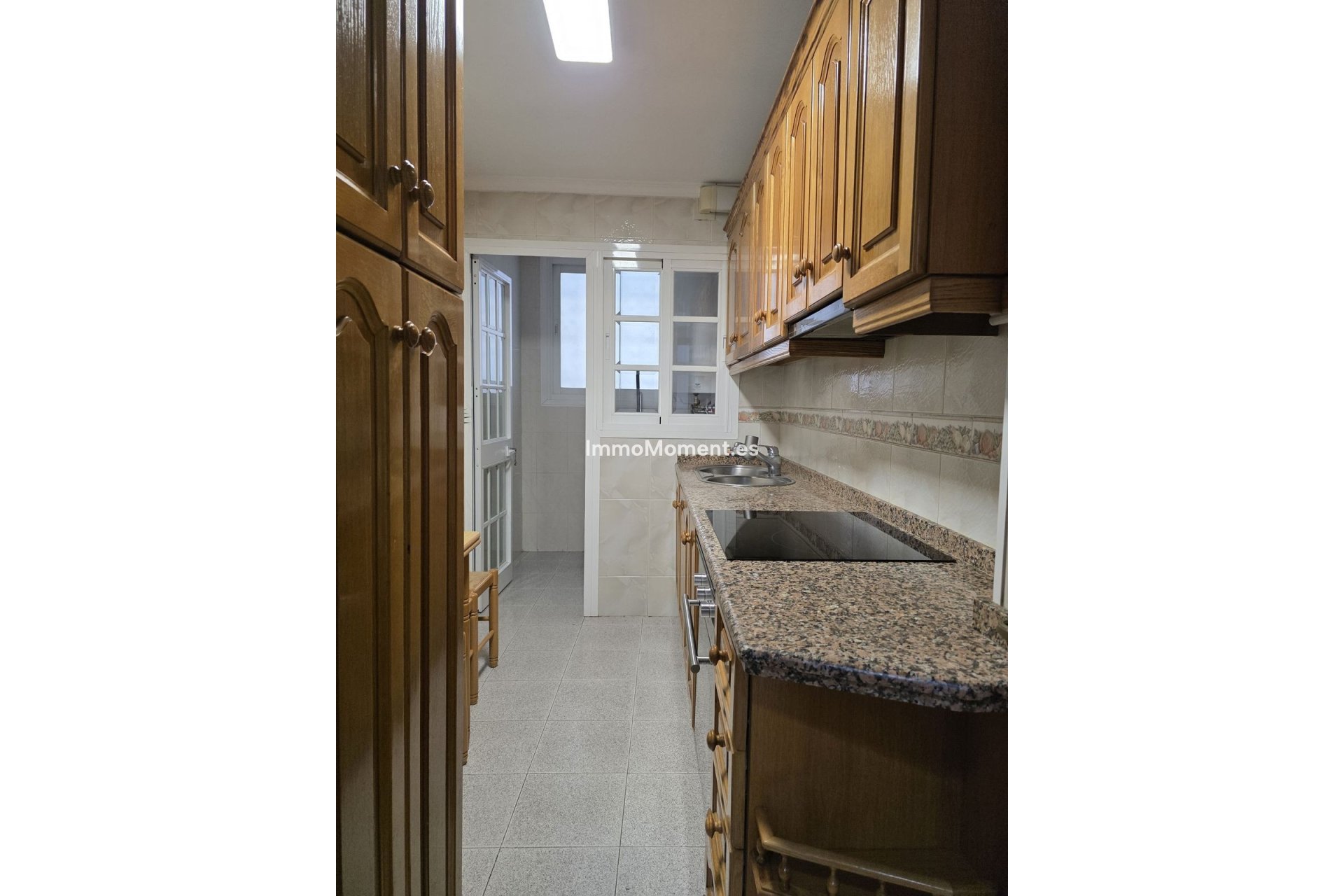 Resale - Apartment - Fuengirola - Los Boliches