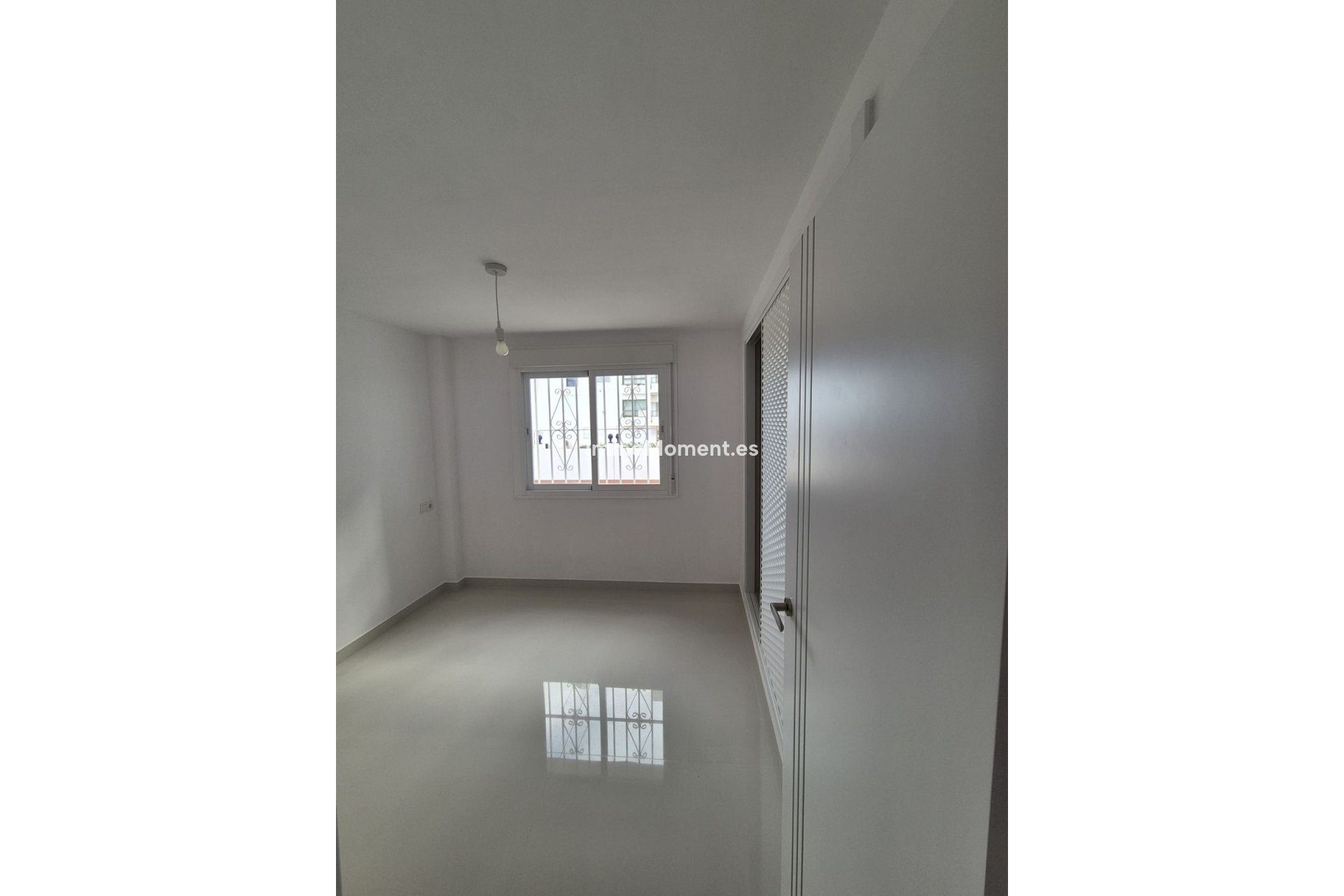 Resale - Apartment - Fuengirola - Los Boliches