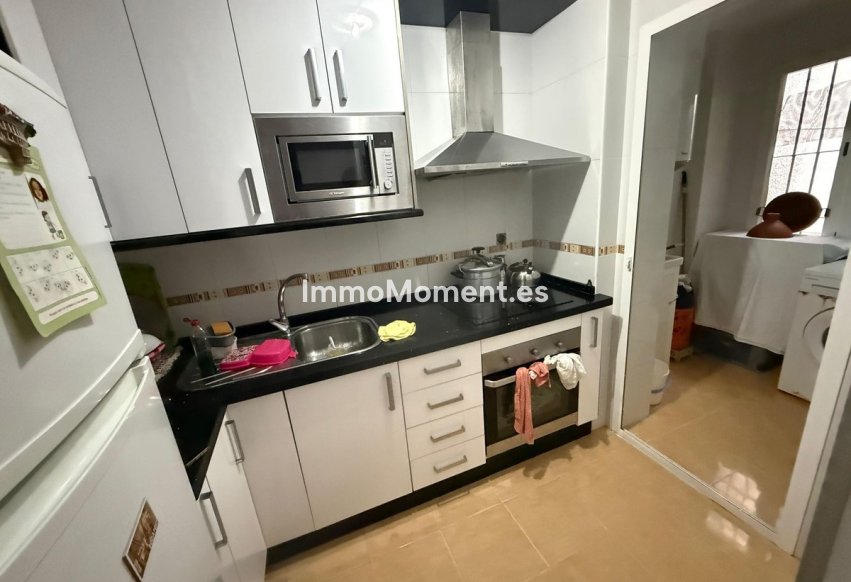Resale - Apartment - Fuengirola - Los Boliches