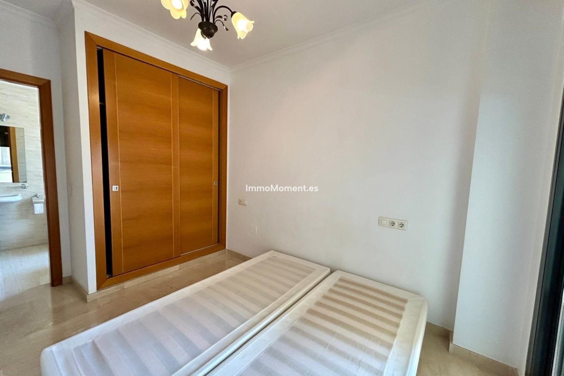 Resale - Apartment - Fuengirola - Los Boliches