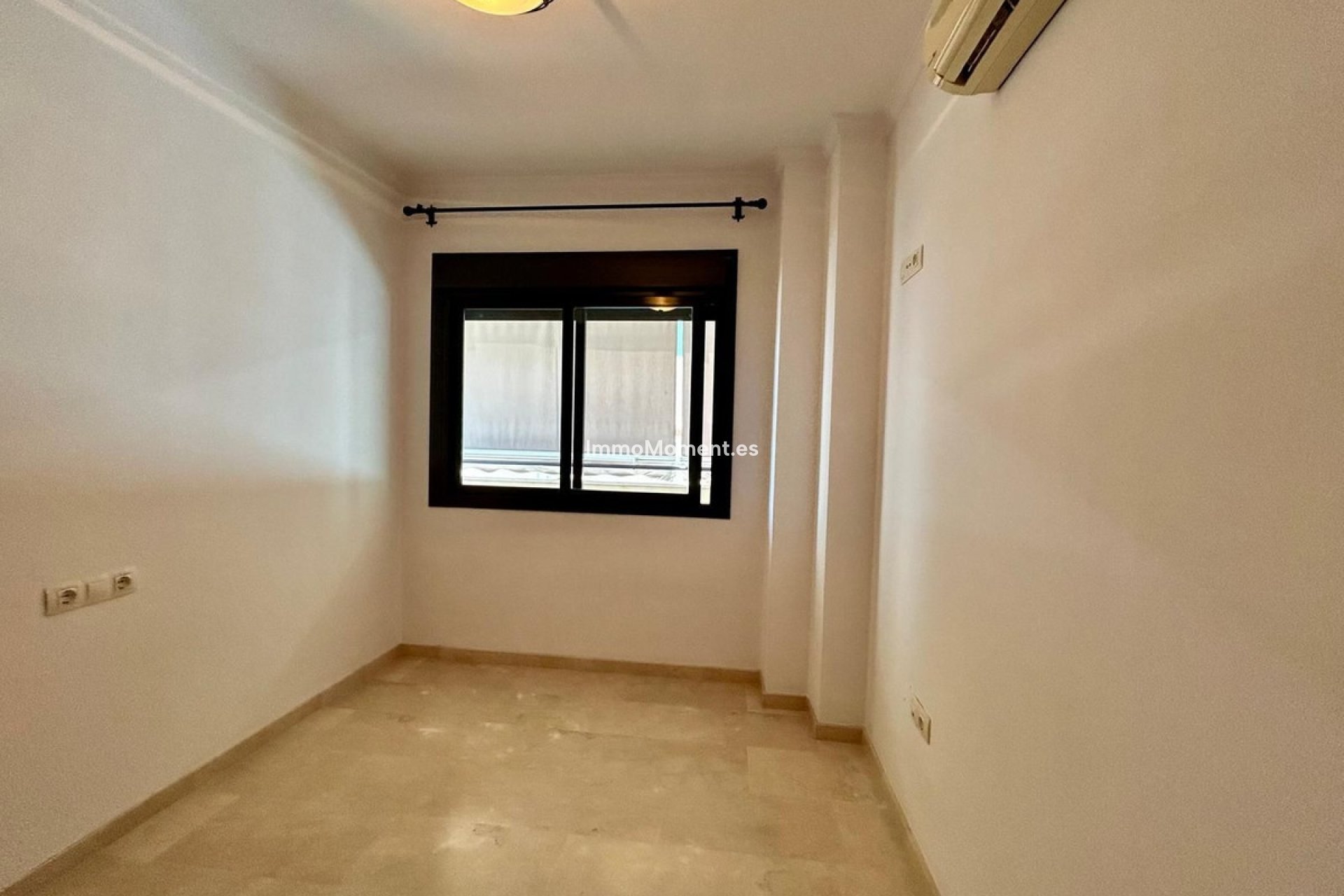 Resale - Apartment - Fuengirola - Los Boliches