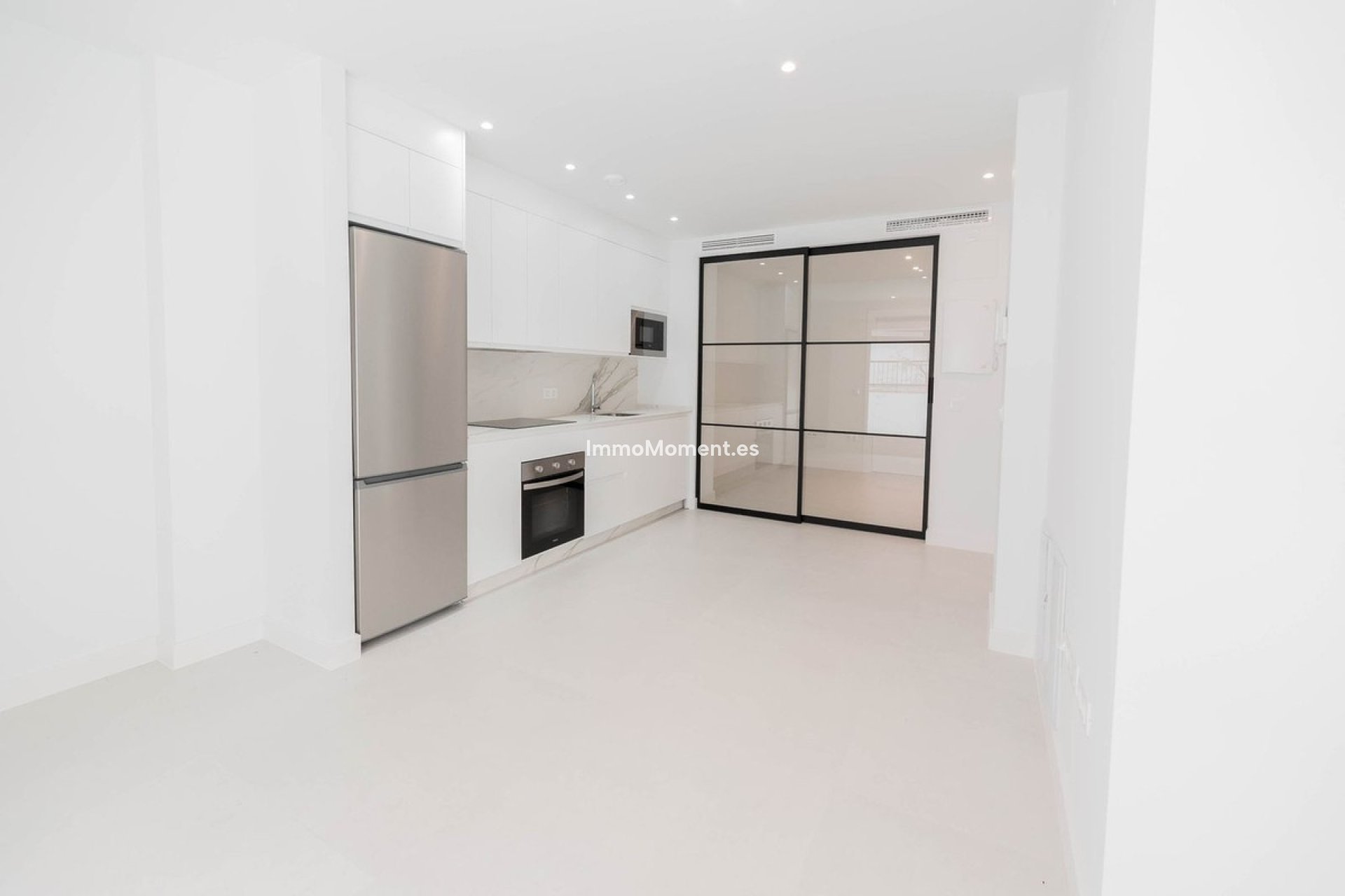 Resale - Apartment - Fuengirola - Los Boliches