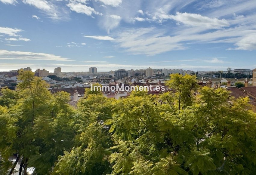 Resale - Apartment - Fuengirola - Los Pacos