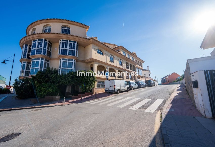 Resale - Apartment - Fuengirola - Los Pacos