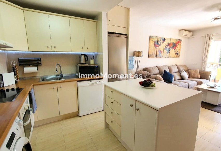 Resale - Apartment - Fuengirola - Los Pacos