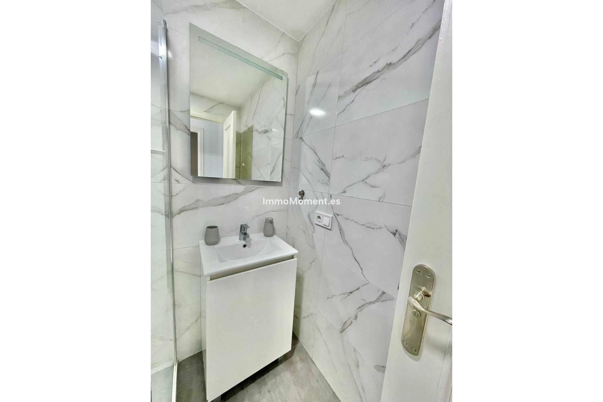 Resale - Apartment - Fuengirola - Los Pacos