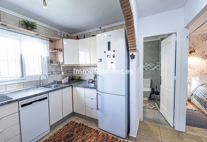 Resale - Apartment - Fuengirola - Torreblanca