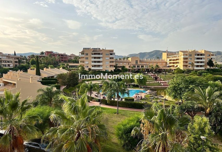 Resale - Apartment - Inland  - Alhaurín de la Torre