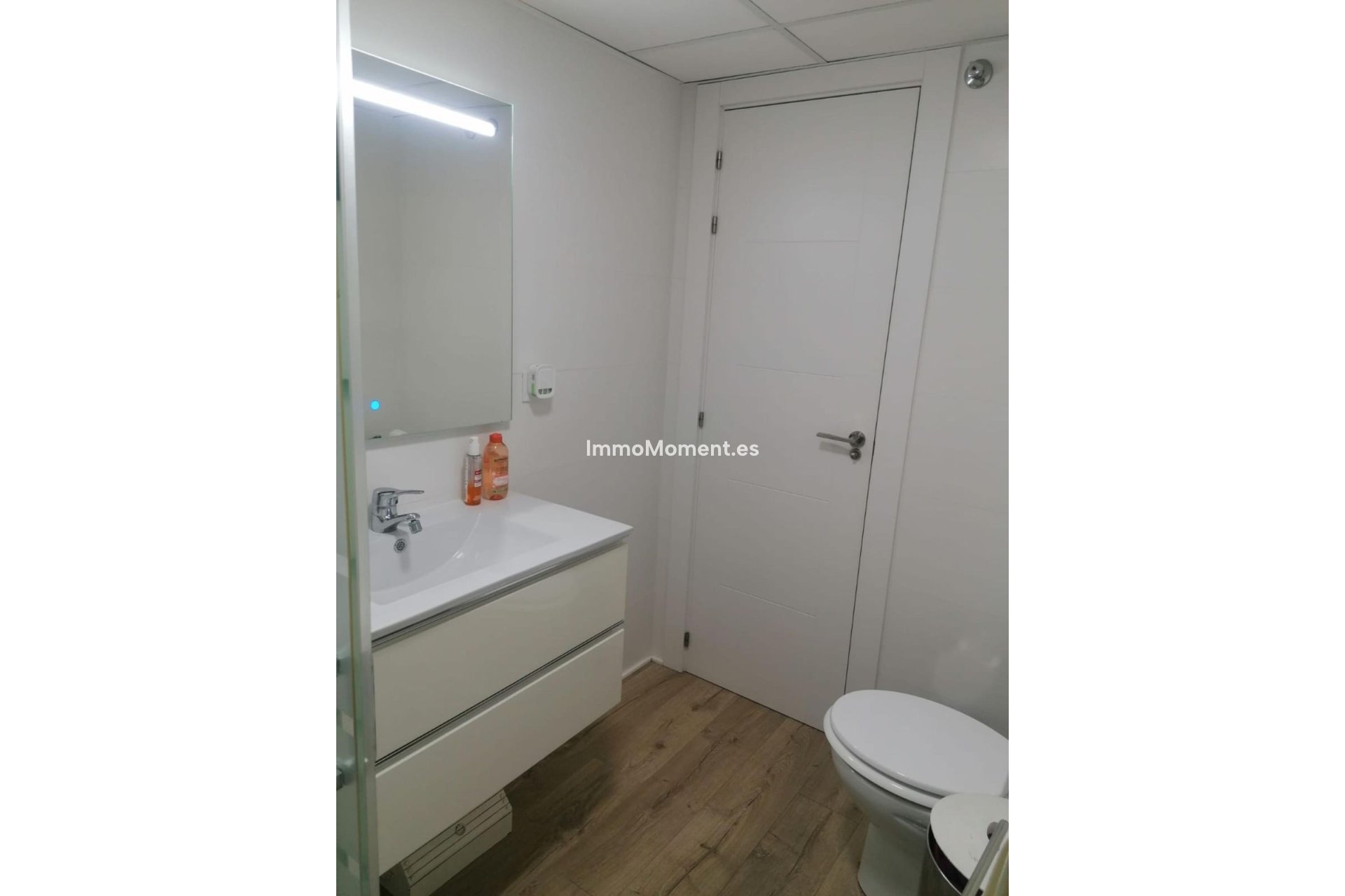 Resale - Apartment - Inland  - Alhaurín de la Torre