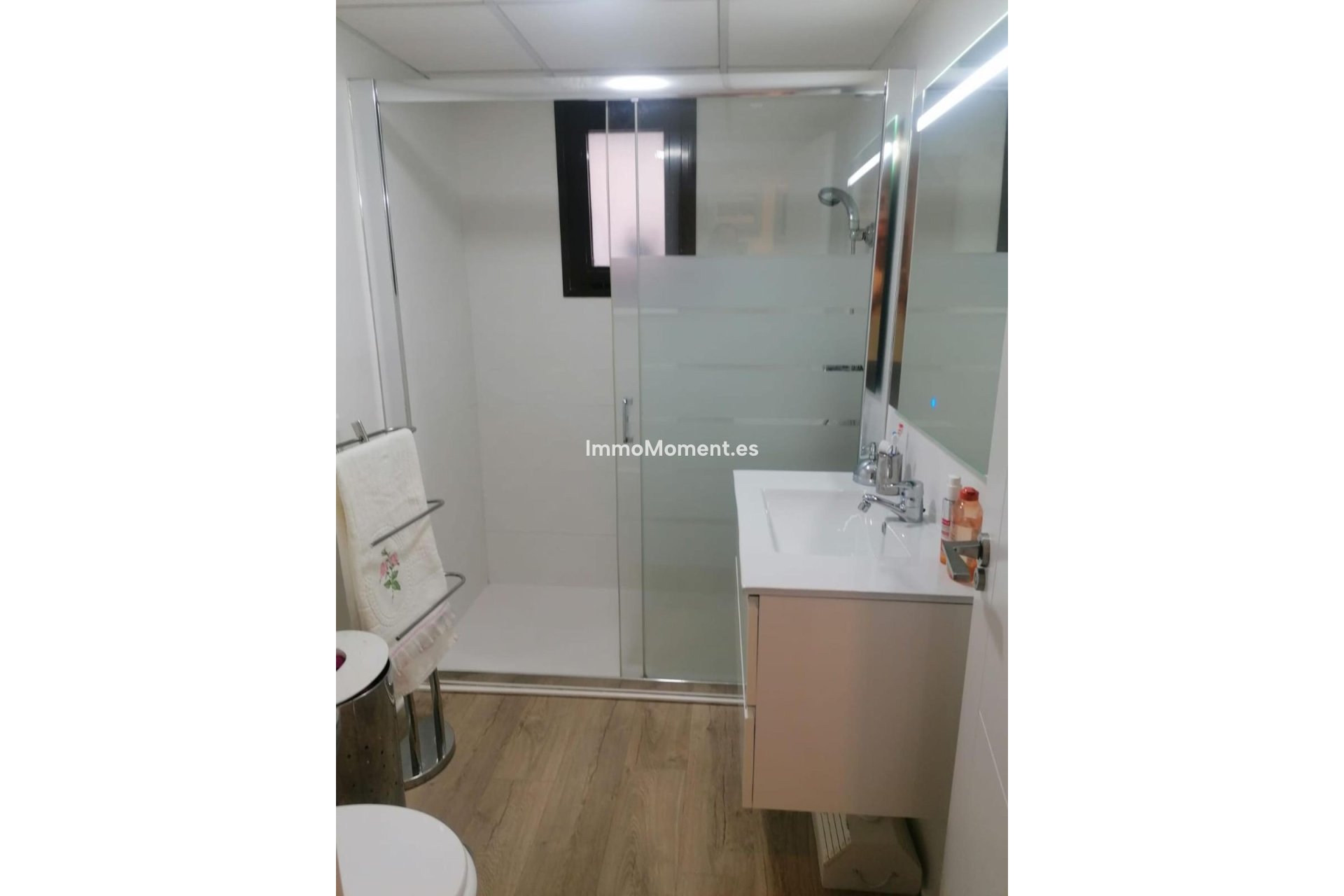 Resale - Apartment - Inland  - Alhaurín de la Torre