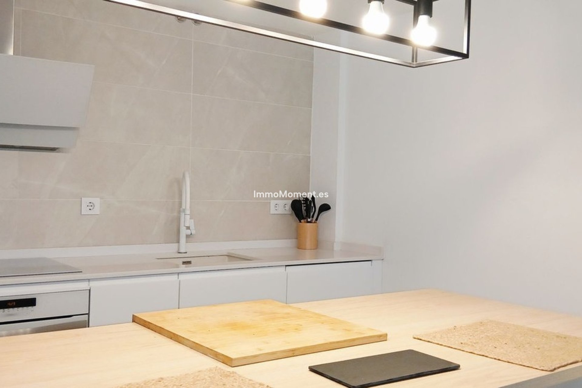 Resale - Apartment - Inland  - Alhaurín de la Torre