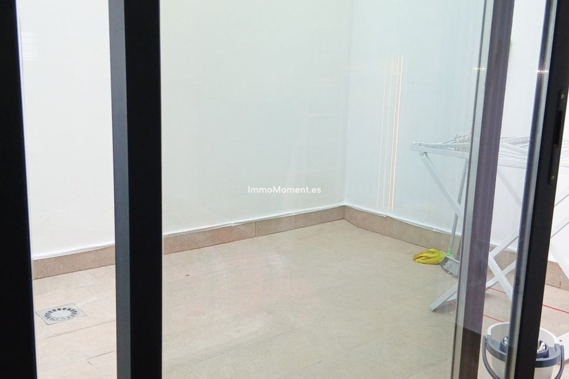 Resale - Apartment - Inland  - Alhaurín de la Torre