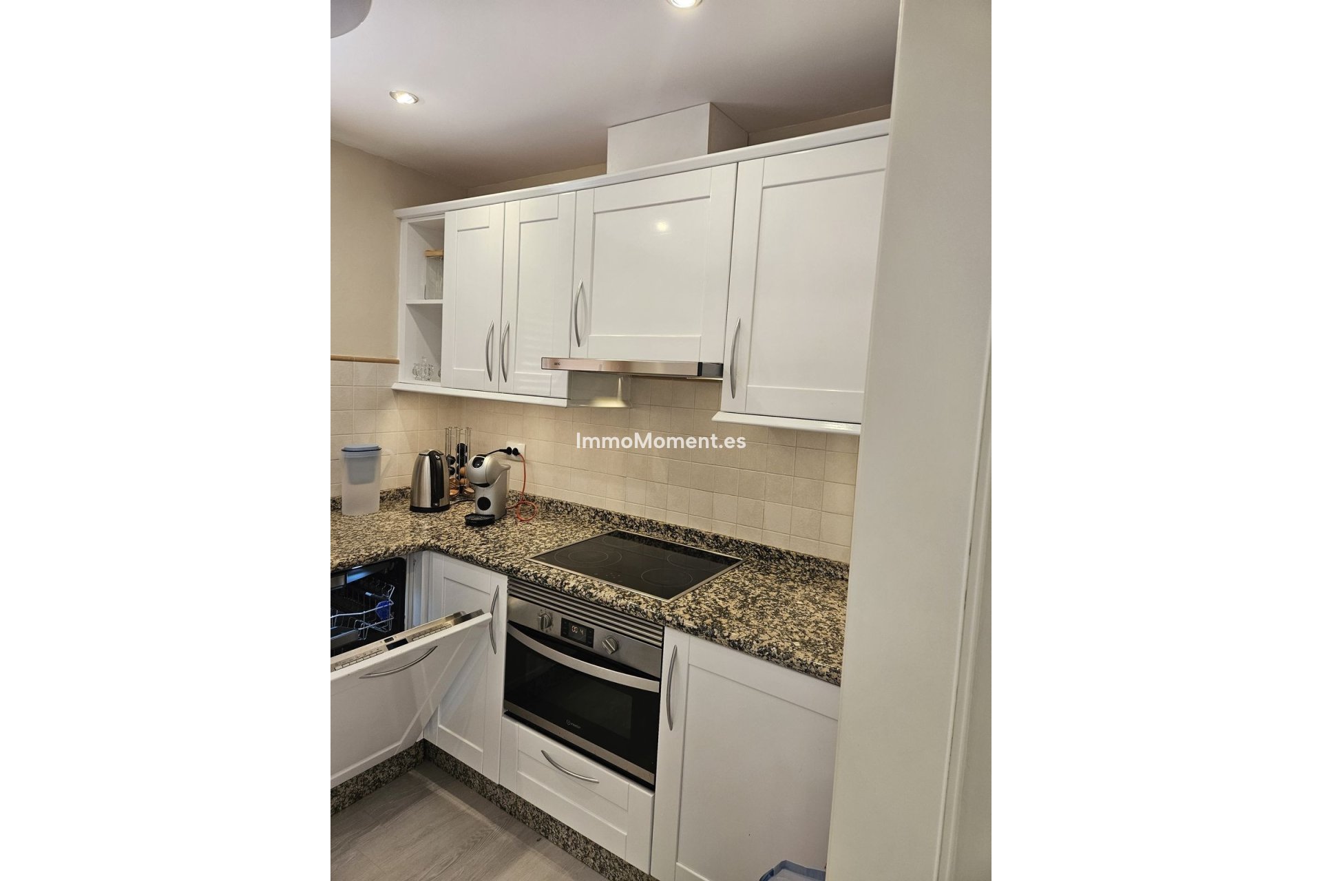Resale - Apartment - Inland  - Alhaurín de la Torre