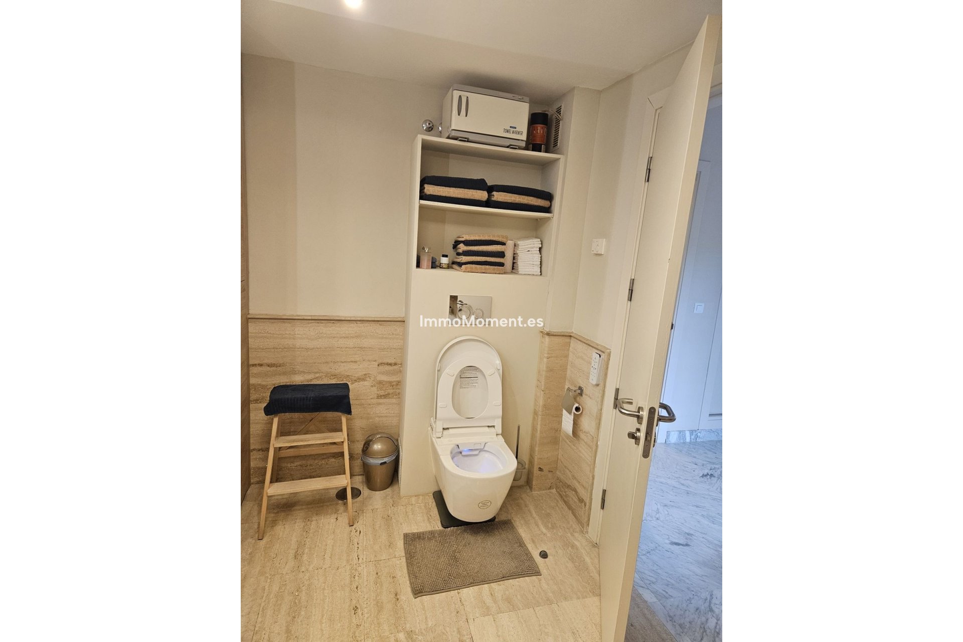 Resale - Apartment - Inland  - Alhaurín de la Torre