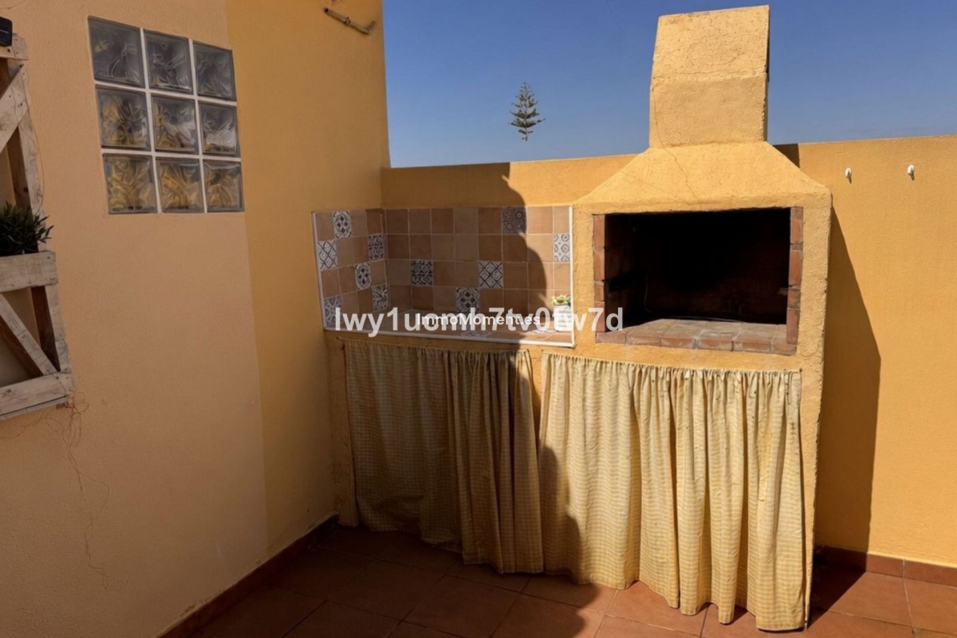 Resale - Apartment - Inland  - Alhaurín de la Torre