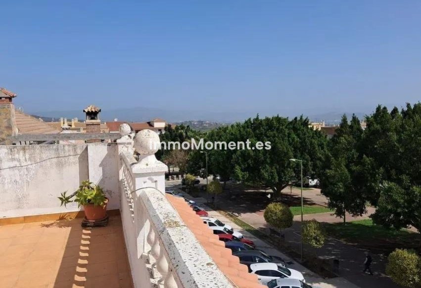 Resale - Apartment - Inland  - Alhaurín de la Torre