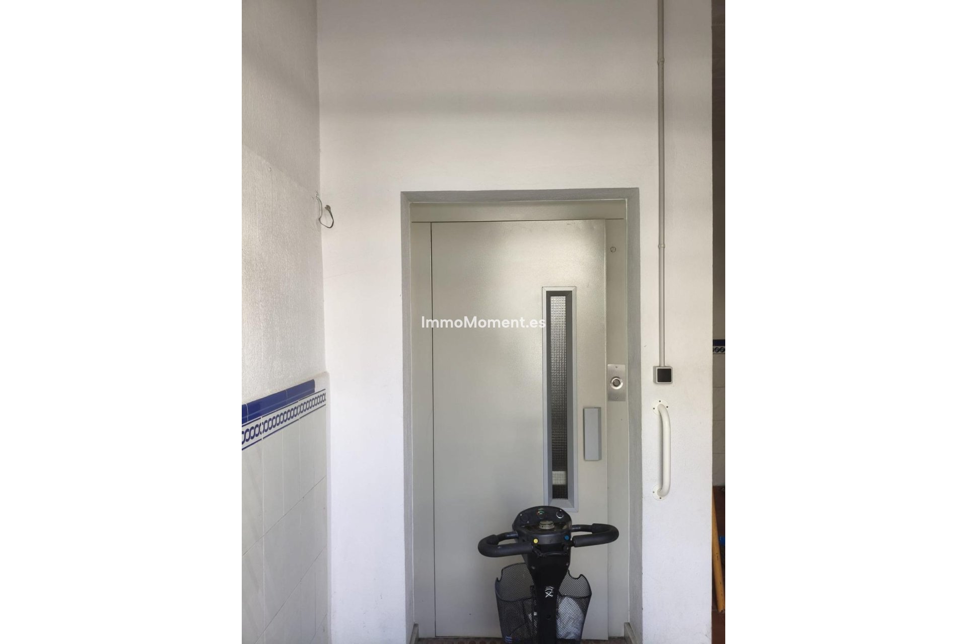 Resale - Apartment - Inland  - Alhaurín el Grande Centro