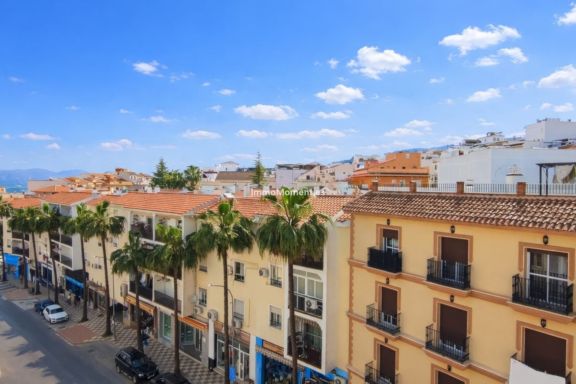 Resale - Apartment - Inland  - Alhaurín el Grande Centro