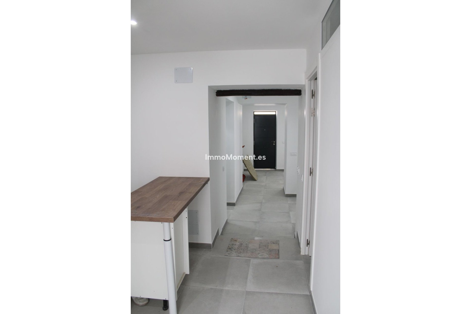 Resale - Apartment - Inland  - Alhaurín el Grande Centro