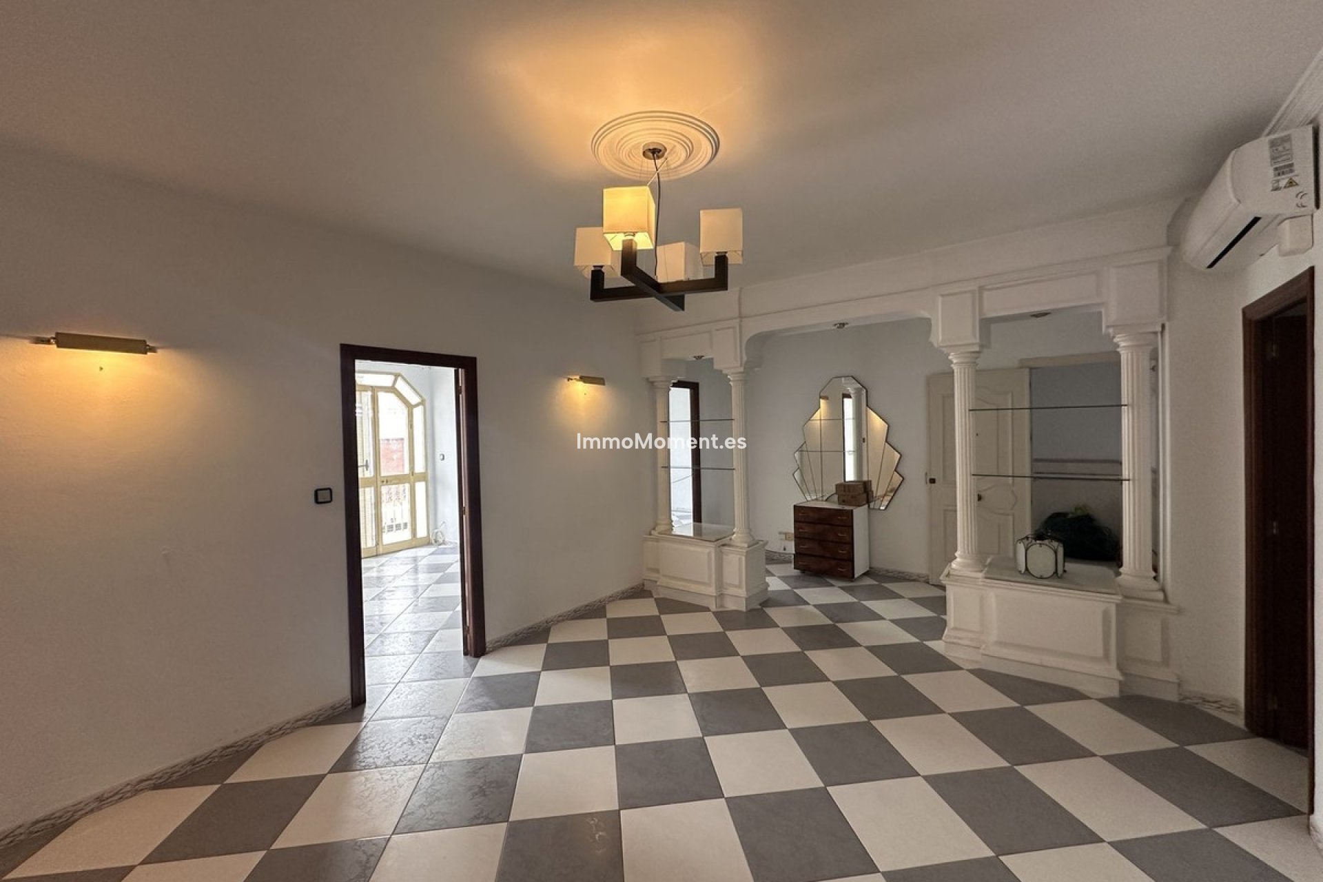 Resale - Apartment - Inland  - Alhaurín el Grande Centro