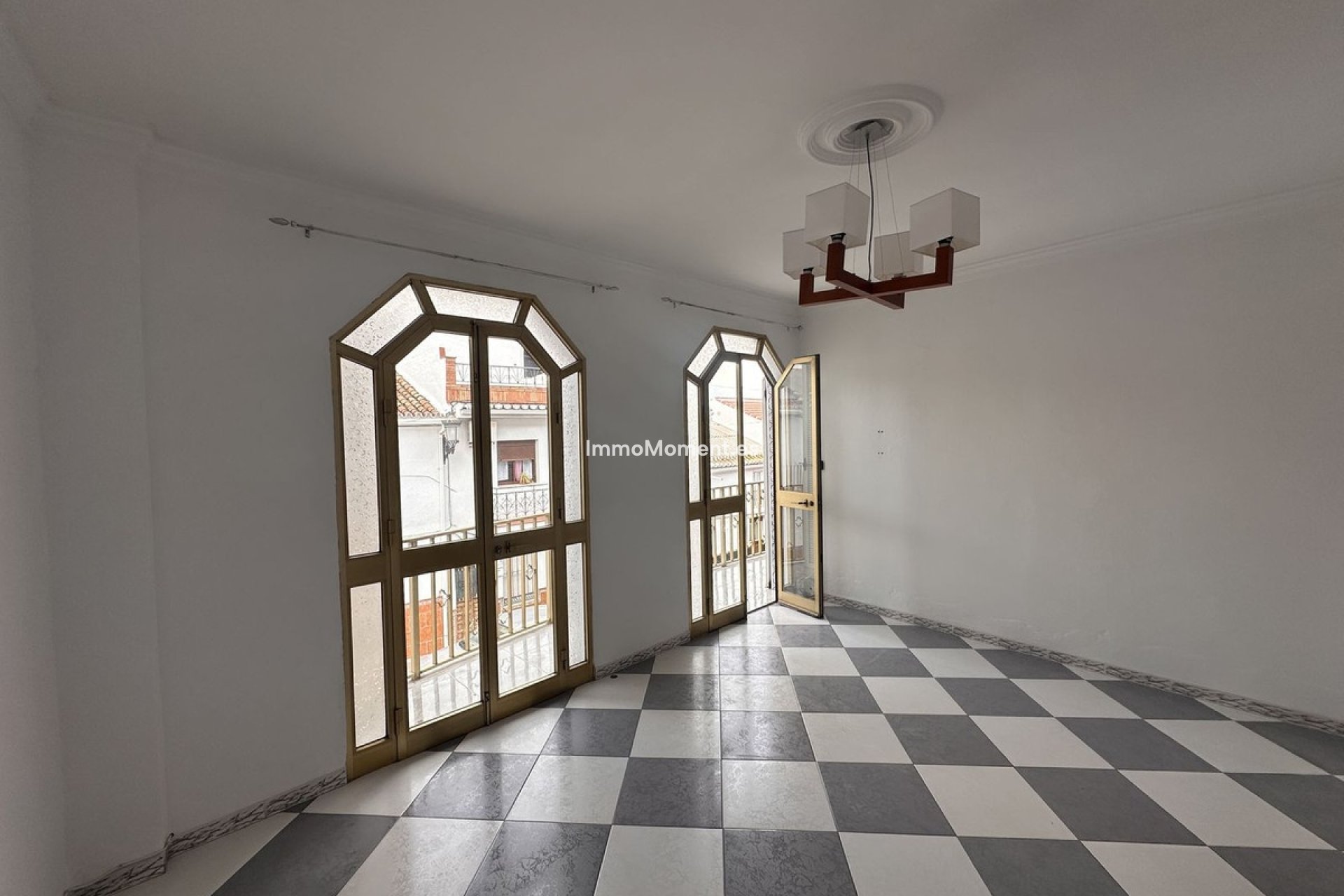 Resale - Apartment - Inland  - Alhaurín el Grande Centro