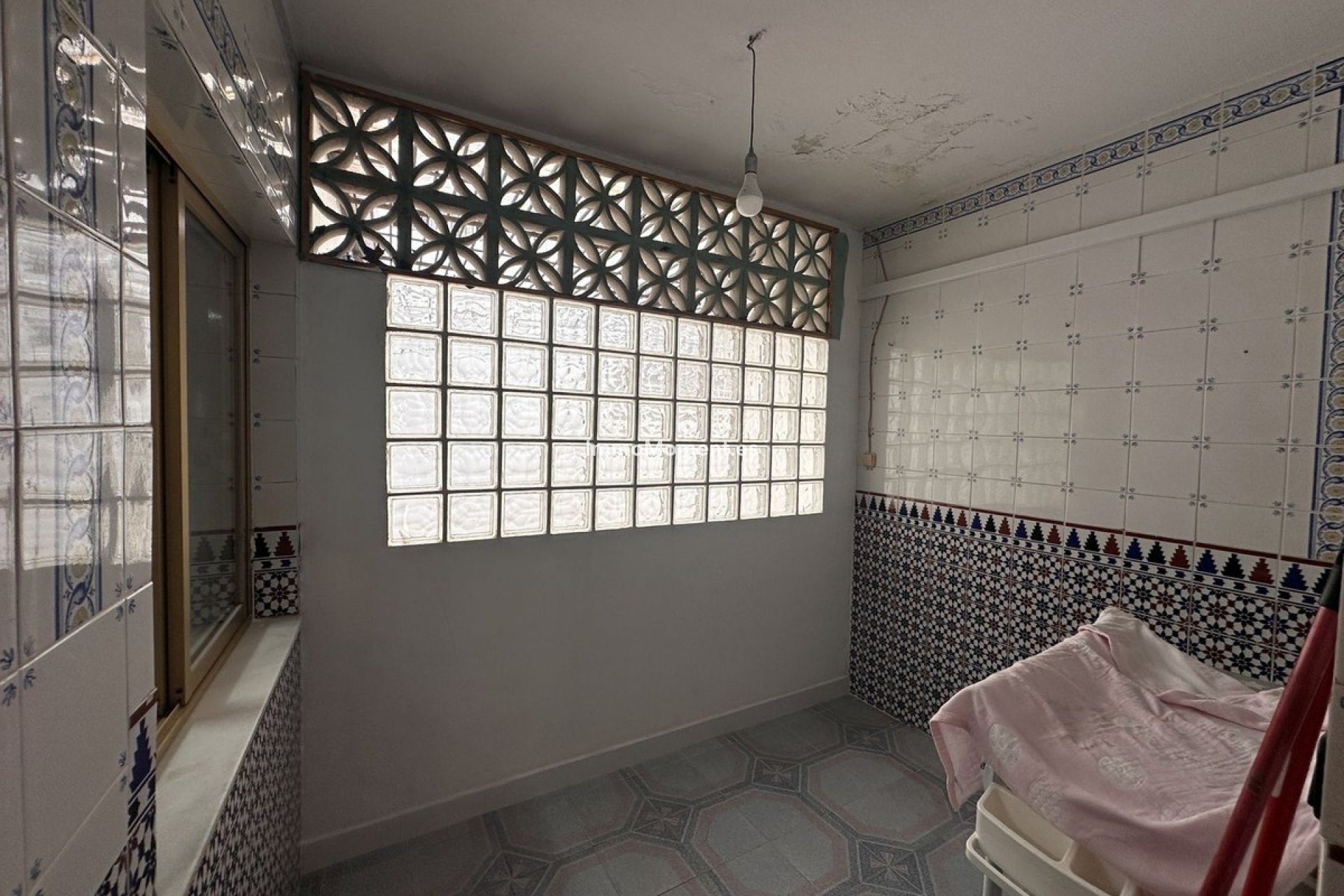 Resale - Apartment - Inland  - Alhaurín el Grande Centro