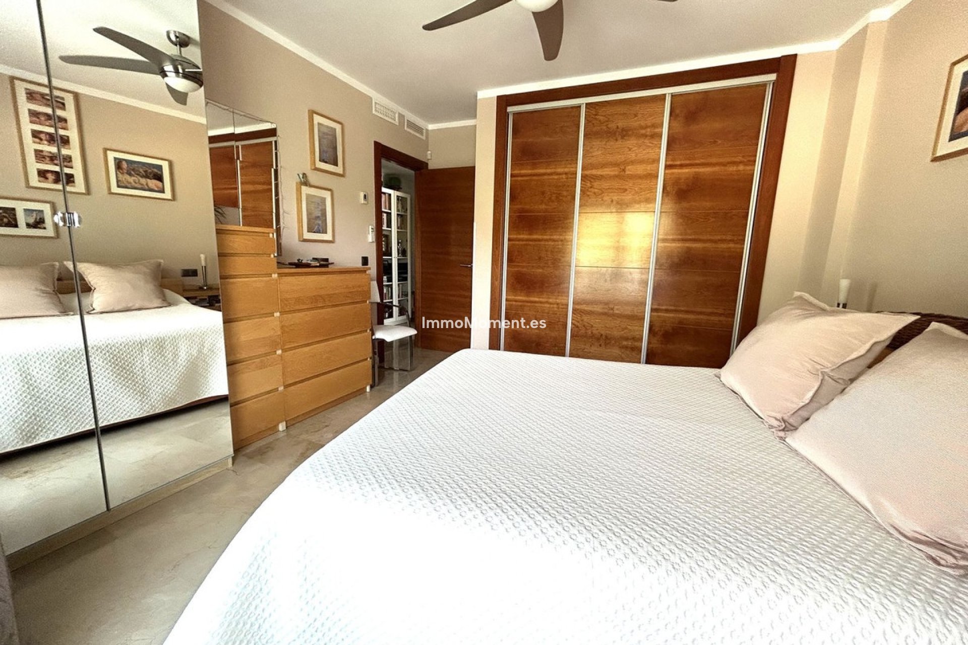 Resale - Apartment - Inland  - Alhaurín el Grande Centro