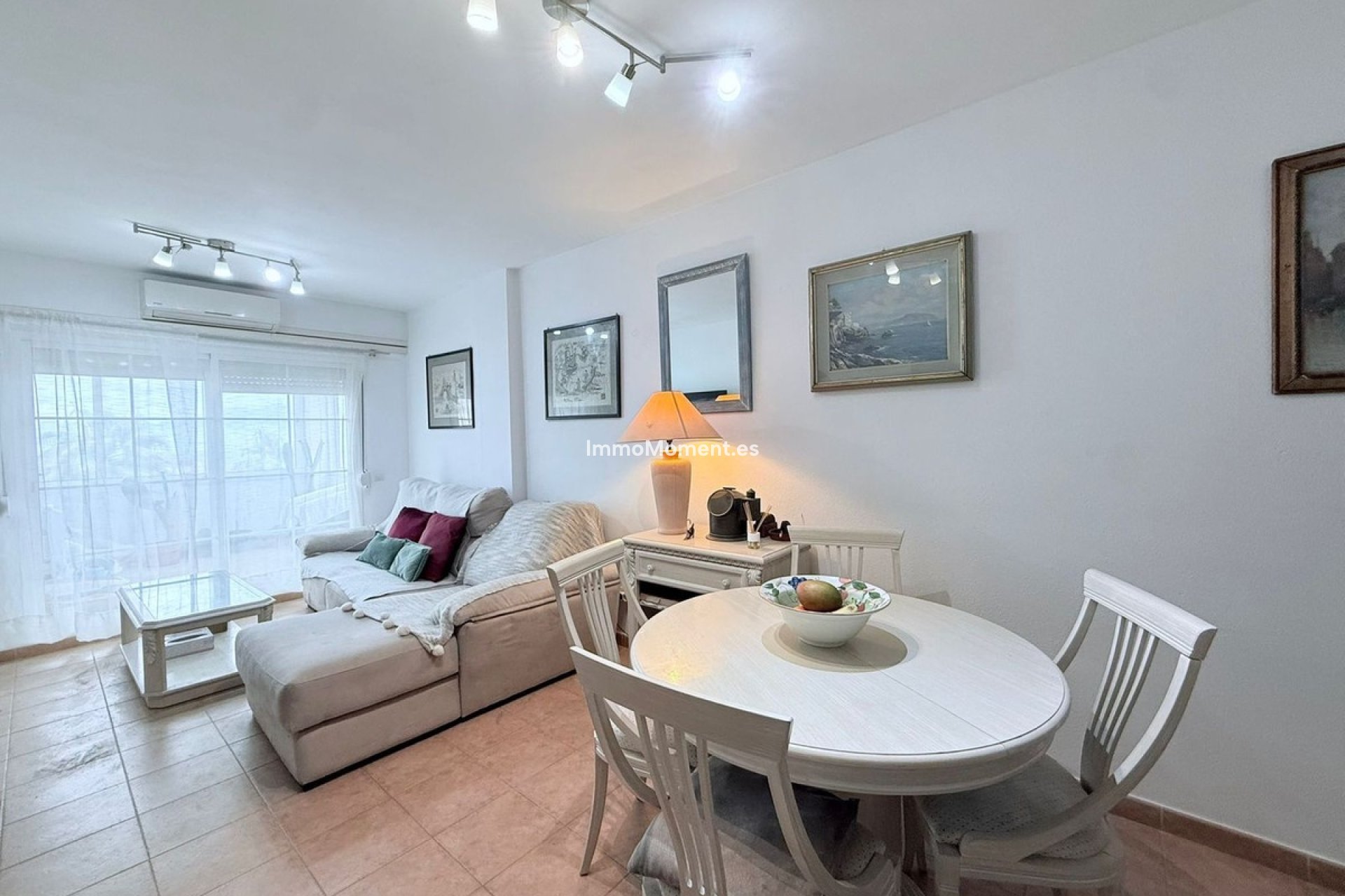 Resale - Apartment - Inland  - Alhaurín el Grande Centro