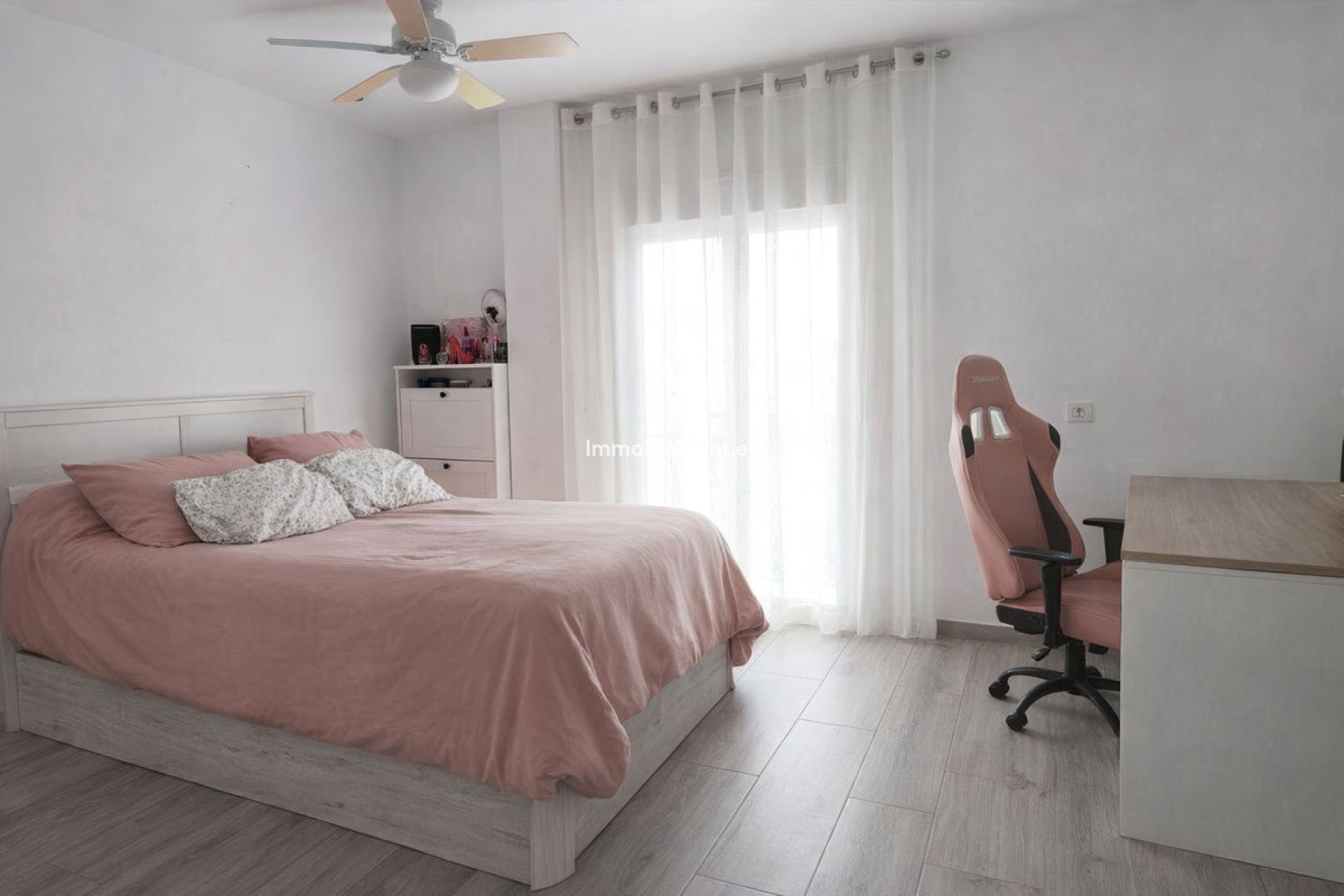 Resale - Apartment - Inland  - Alhaurín el Grande Centro